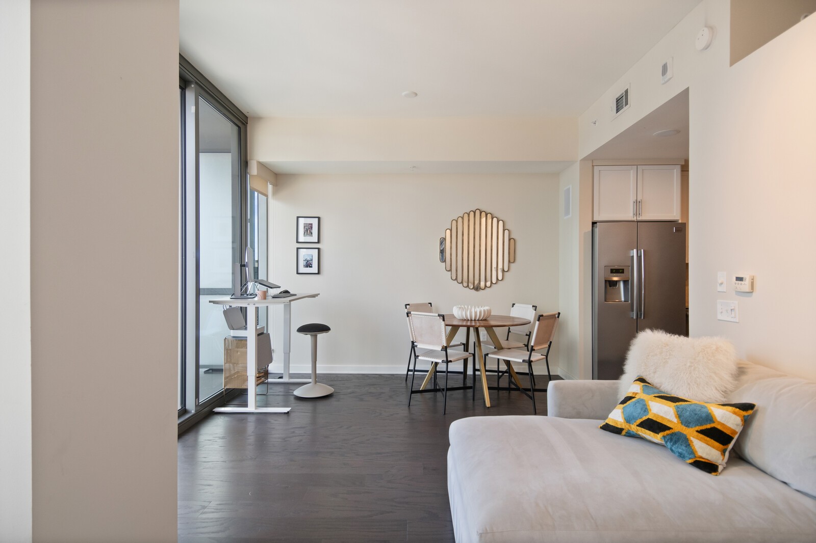 1212 Laurel St Unit: 1010