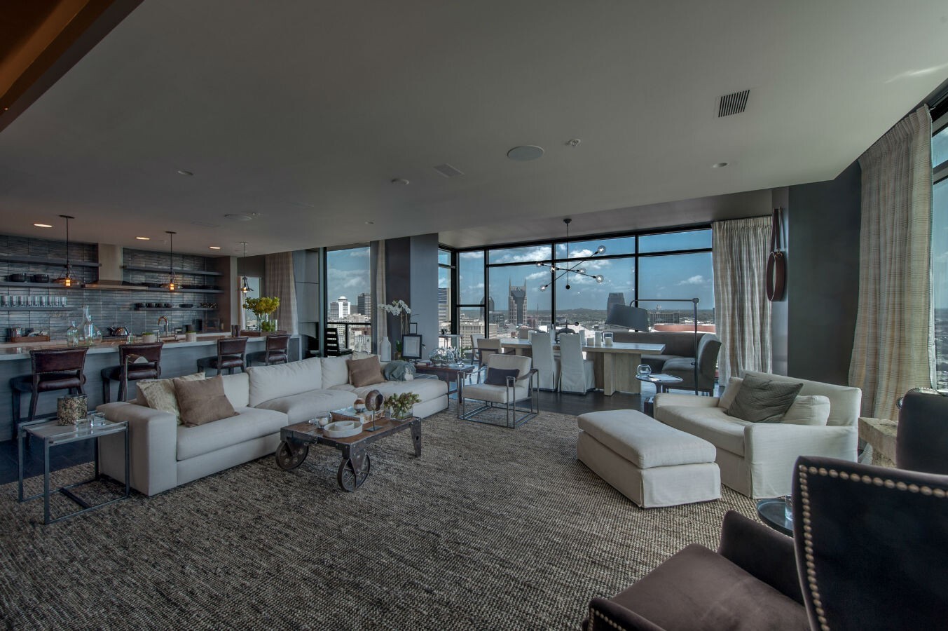 1212 Laurel St Unit: 1010