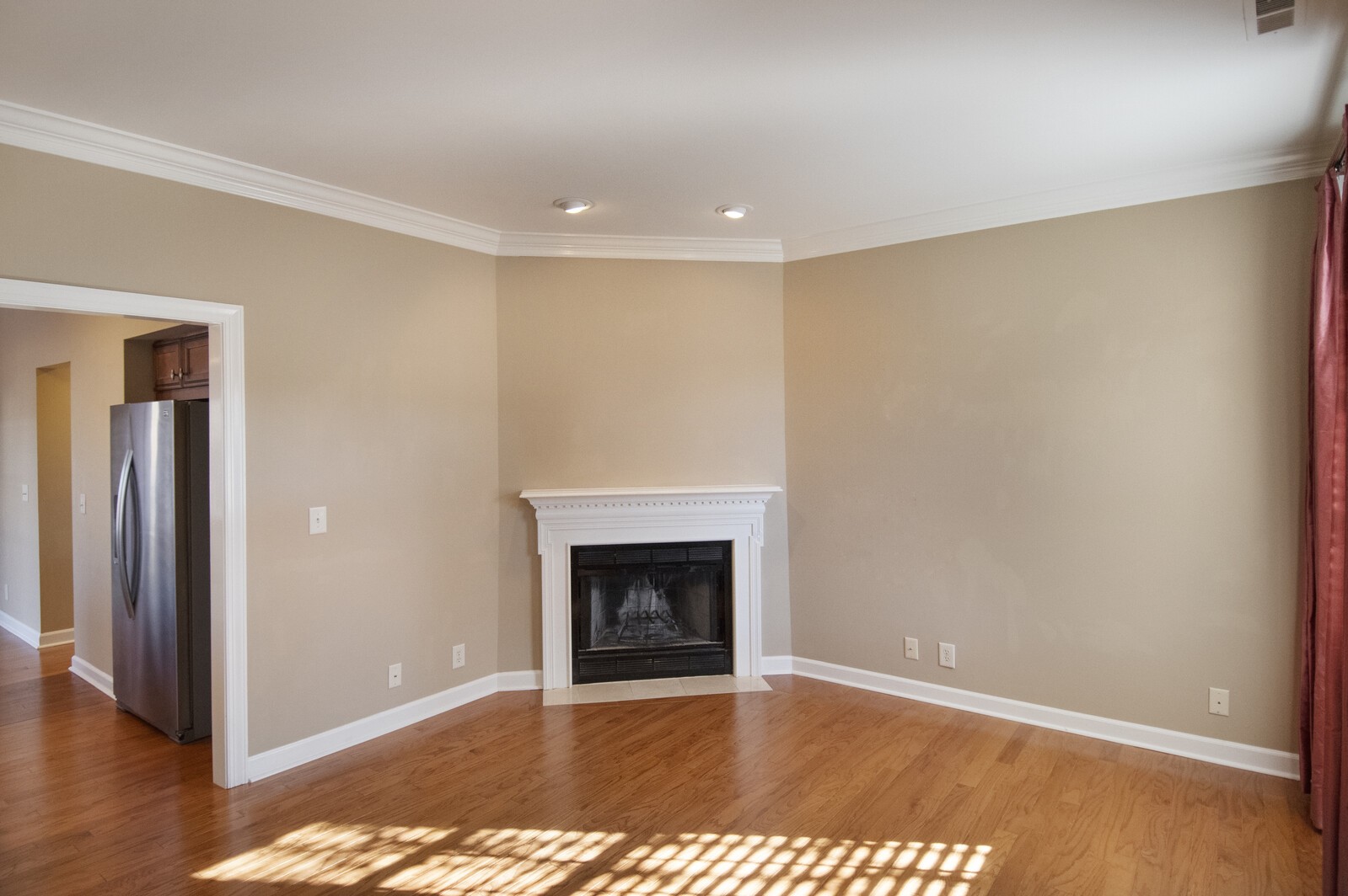 228 4th Ave, N Unit: 1