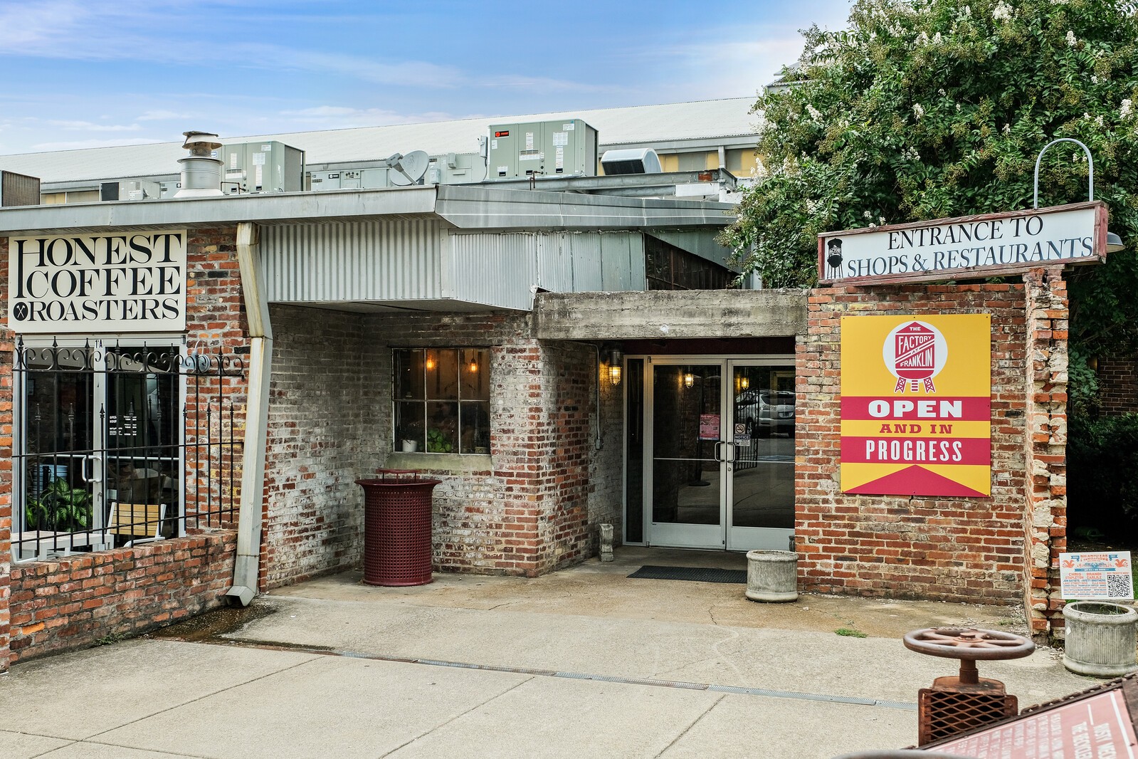 228 4th Ave, N Unit: 1