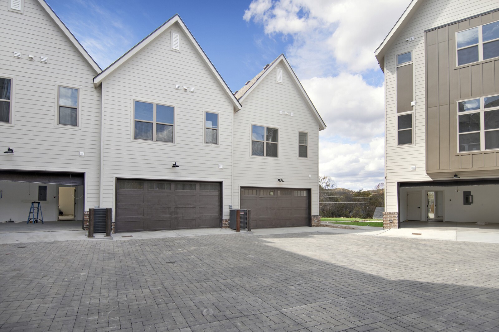 7341 Charlotte Pike Unit: 107 B