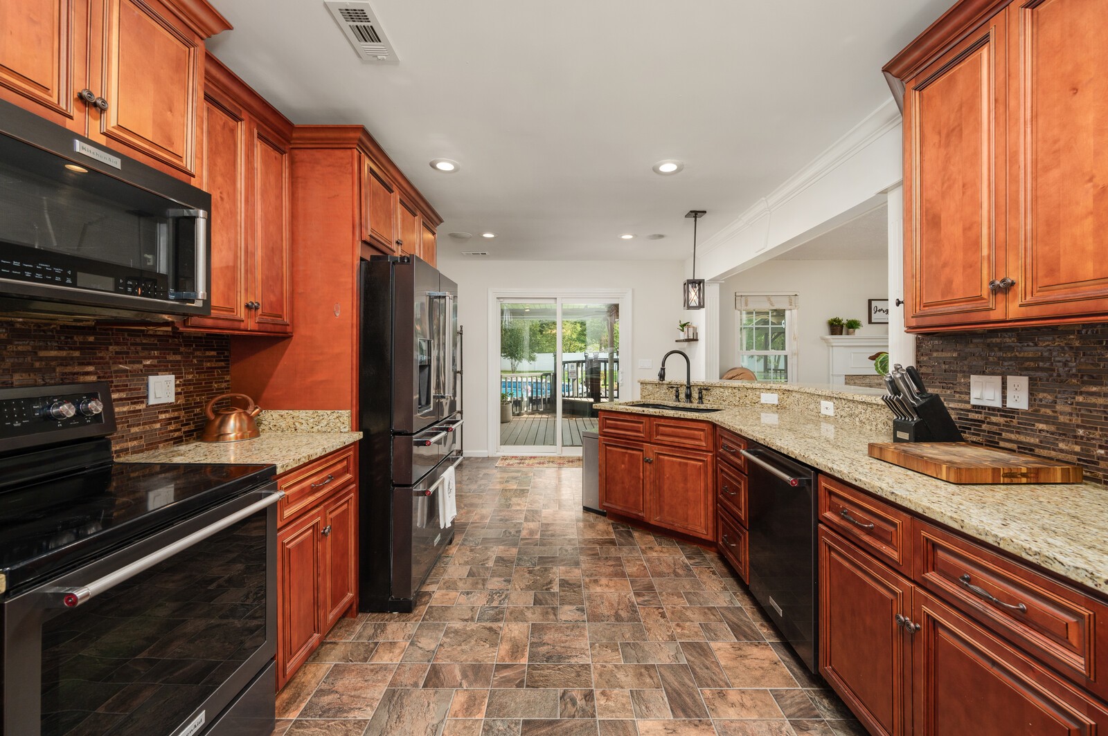 1123 Bramble Trl