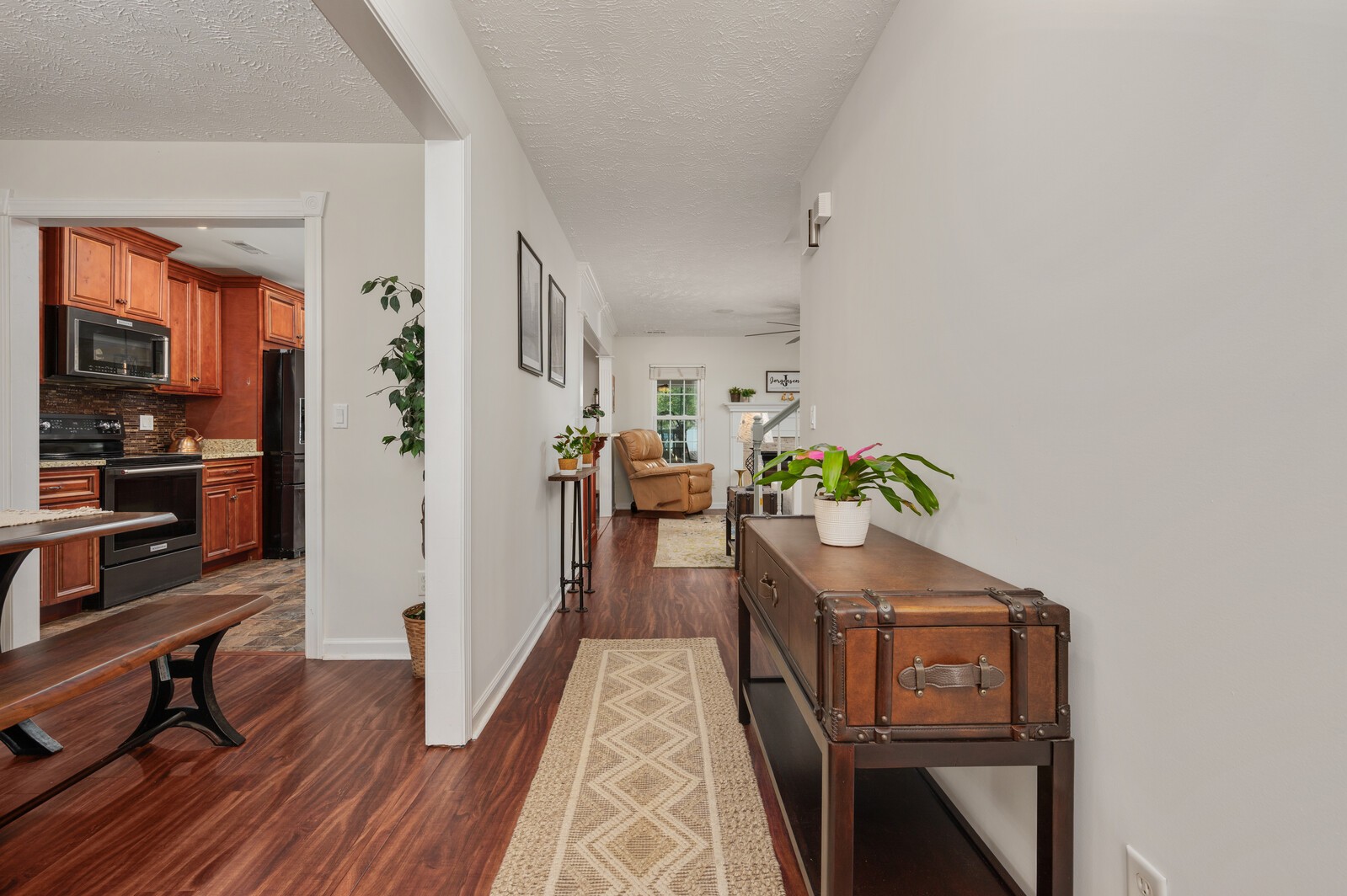 1123 Bramble Trl