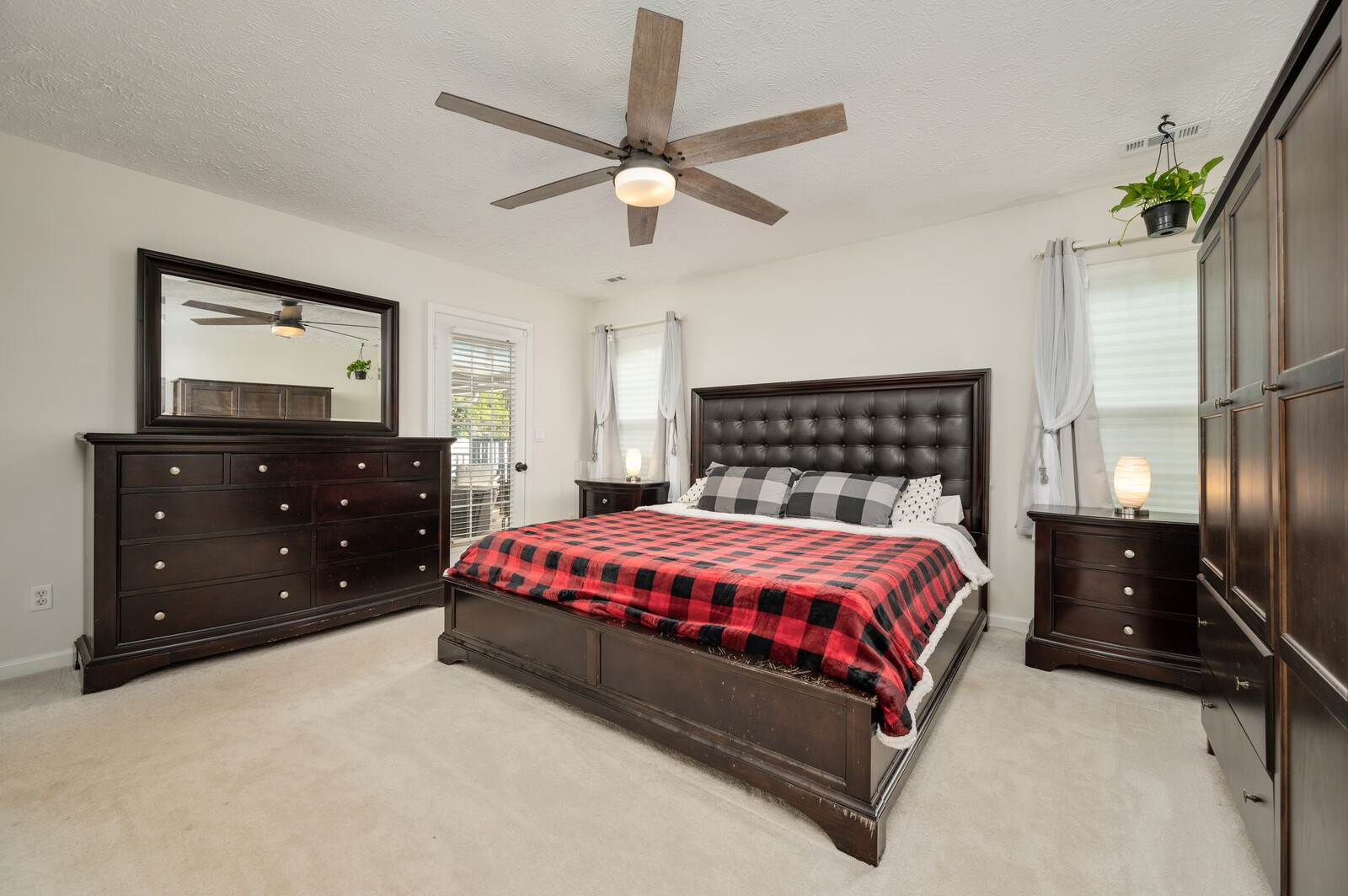 1123 Bramble Trl