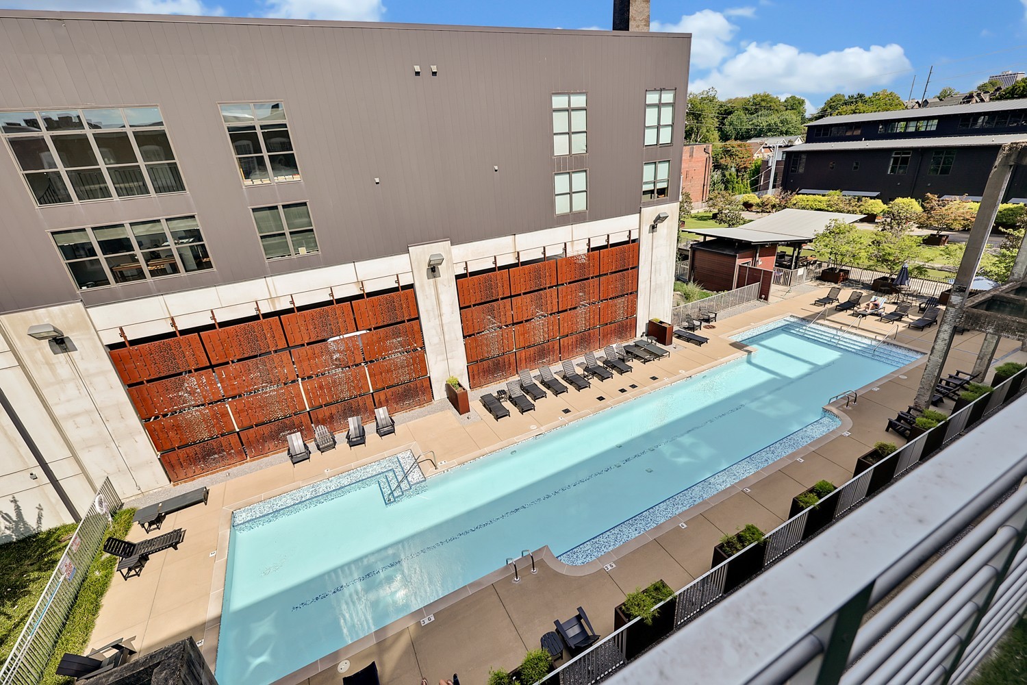 1350 Rosa L Parks Blvd Unit: 425