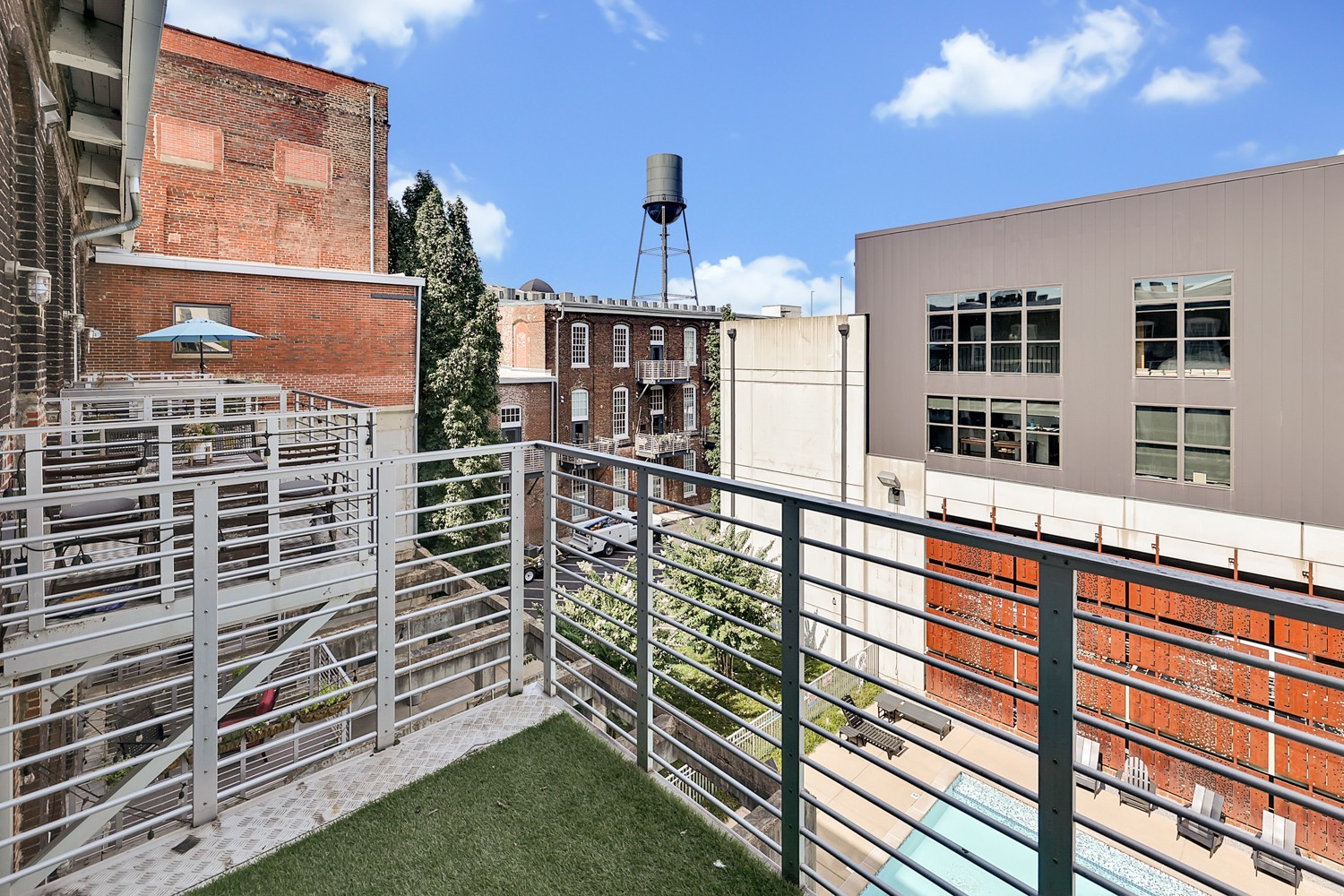 1350 Rosa L Parks Blvd Unit: 425