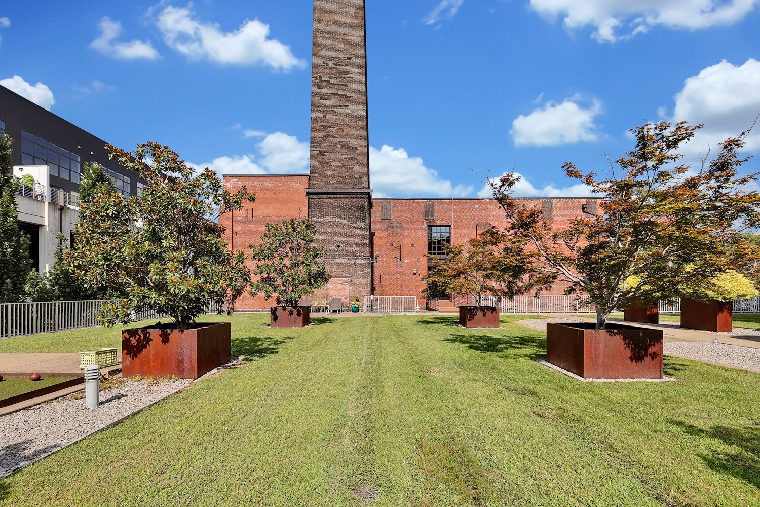 1350 Rosa L Parks Blvd Unit: 425
