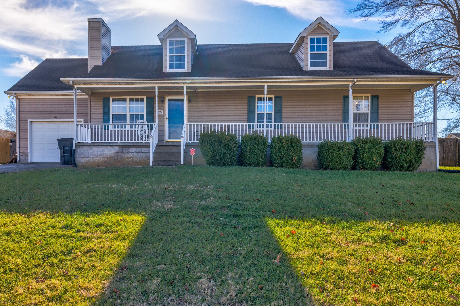2022 Gardendale Dr