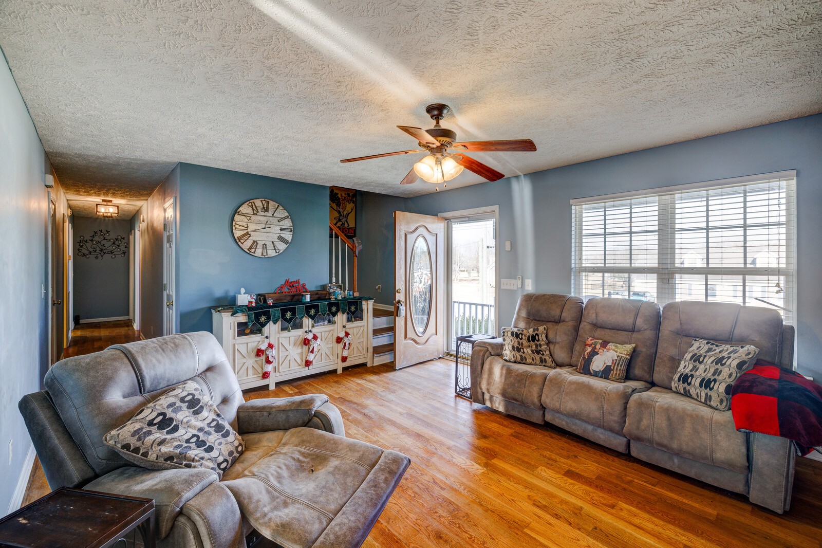 2022 Gardendale Dr