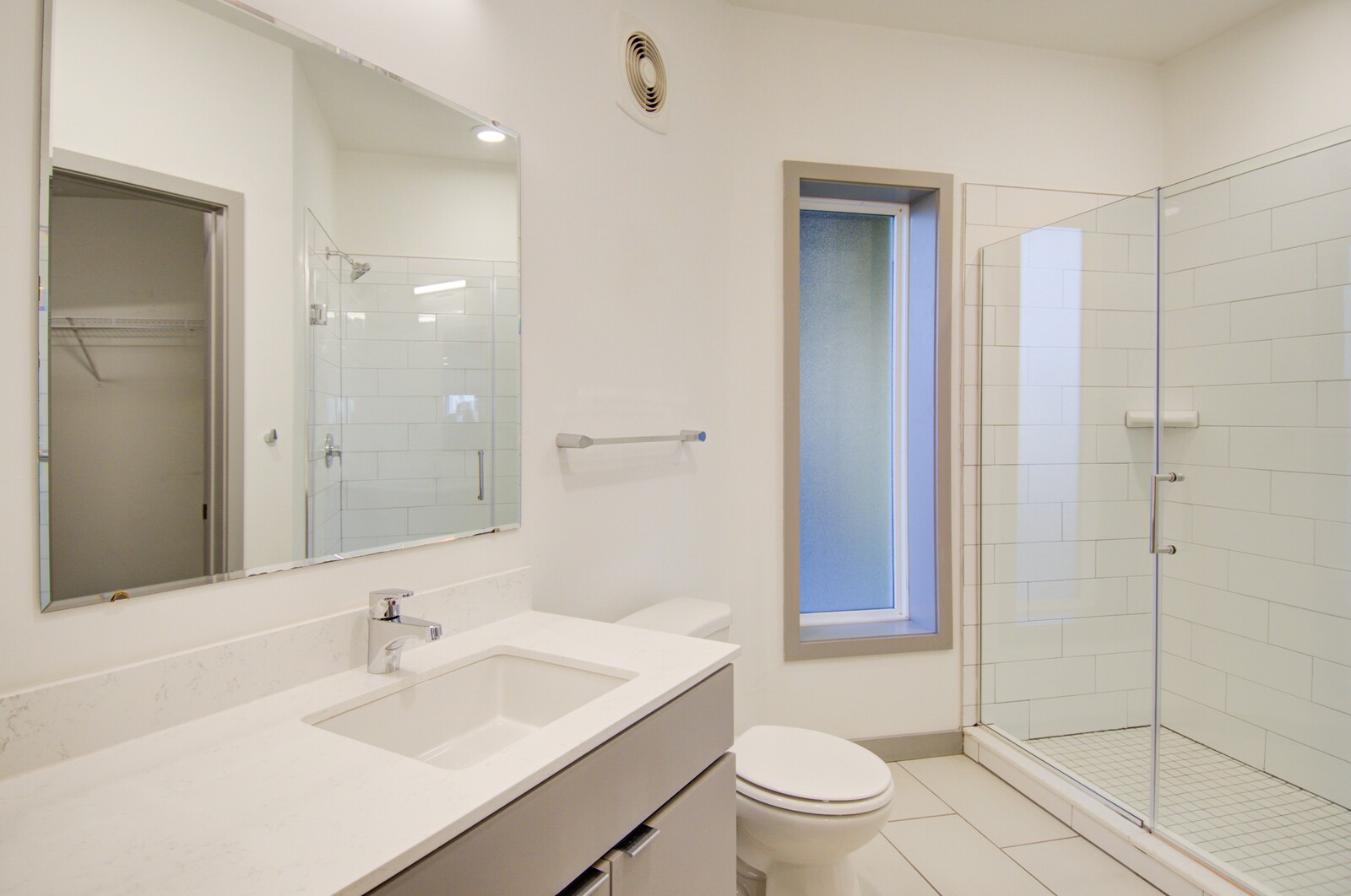 400 Herron Dr Unit: 103