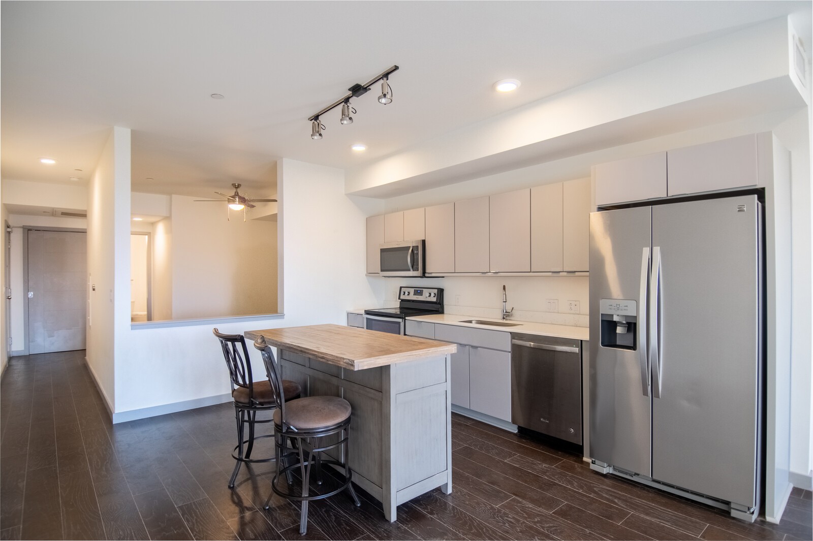400 Herron Dr Unit: 103