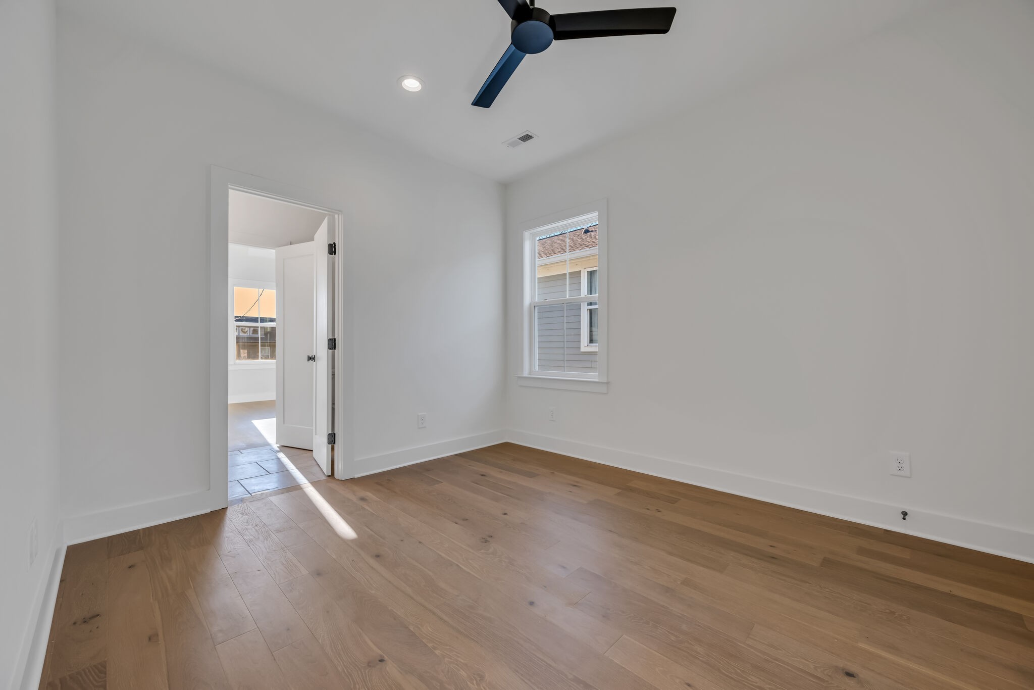 6112 Pennsylvania Ave Unit: B