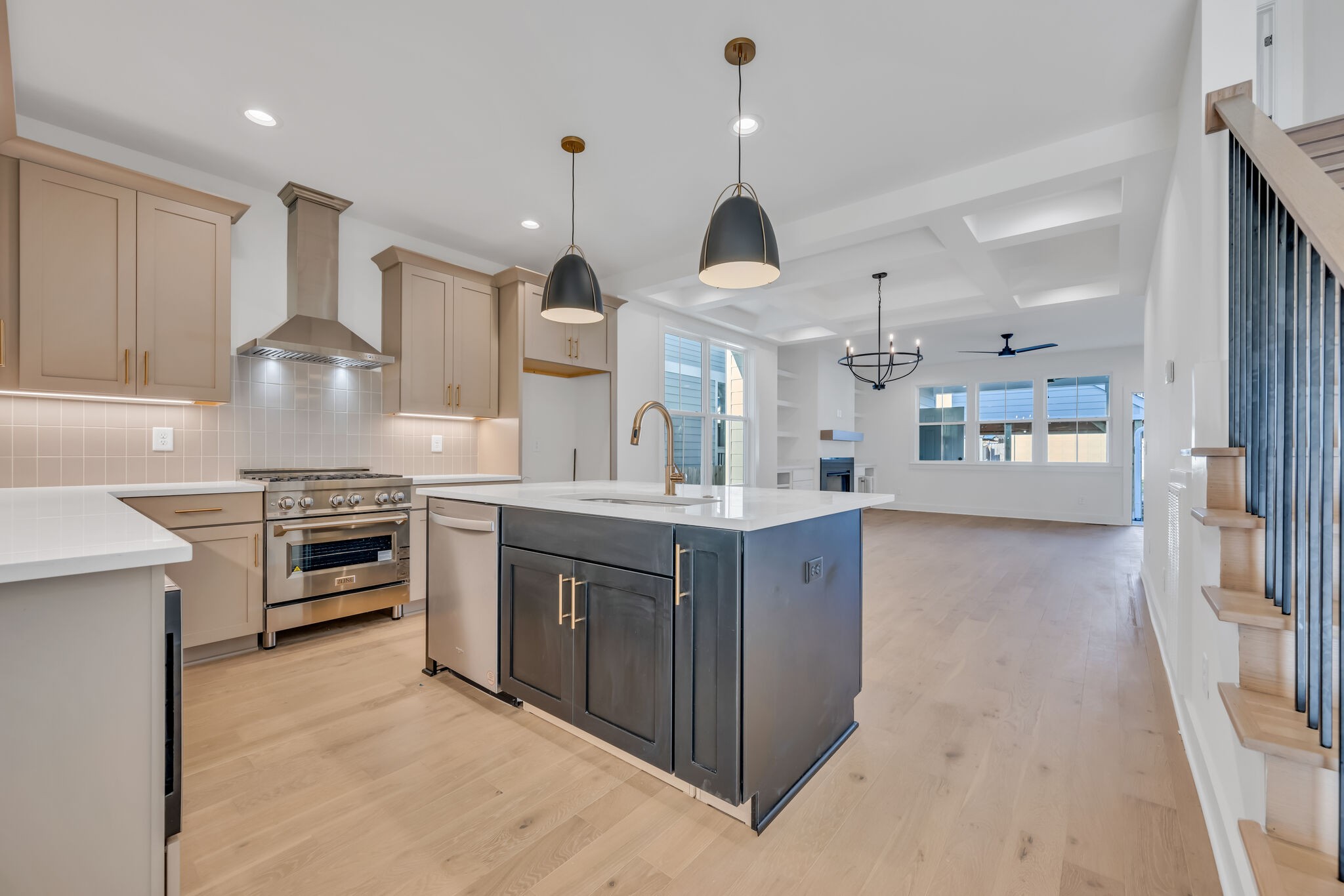 6112 Pennsylvania Ave Unit: B