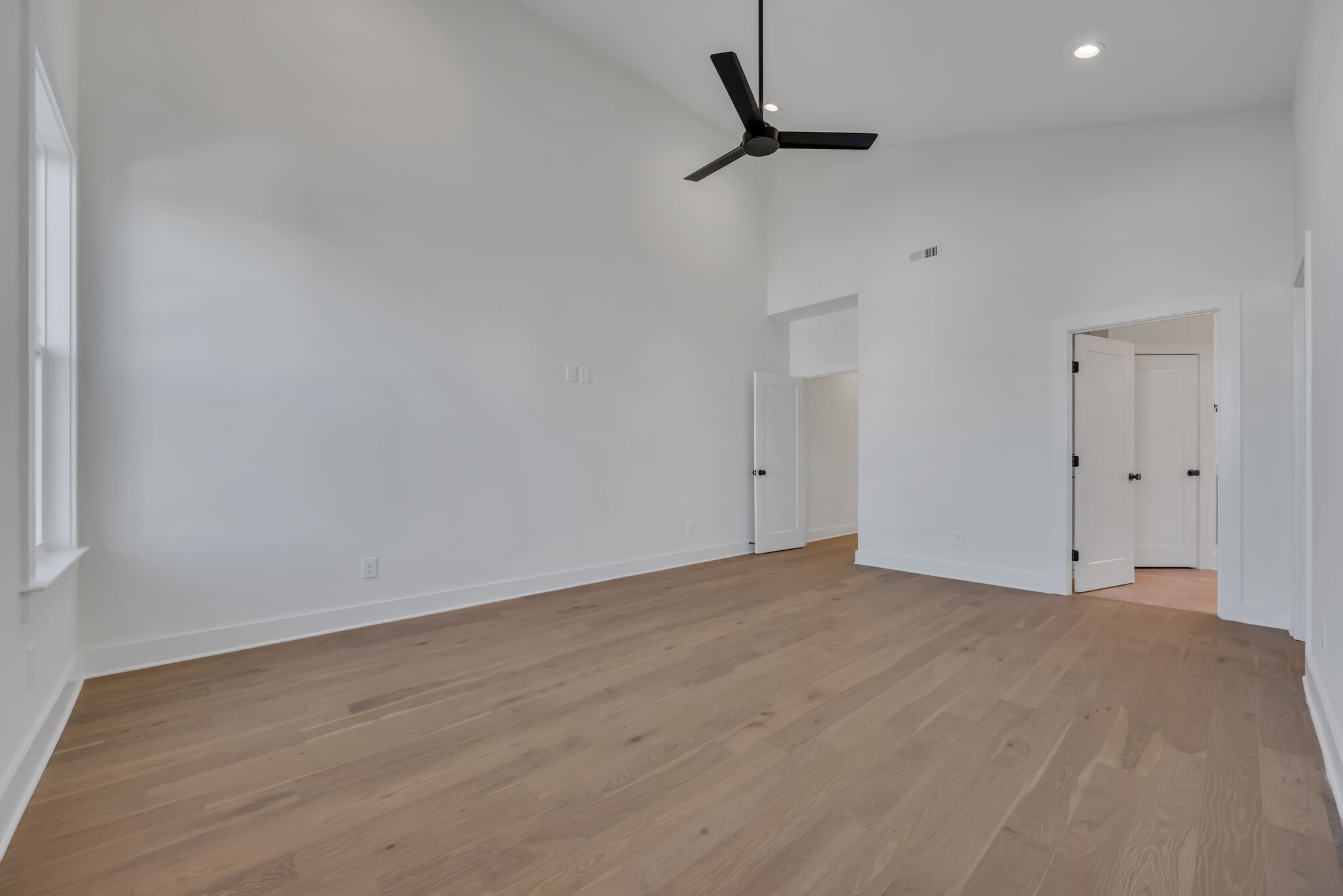 6112 Pennsylvania Ave Unit: B