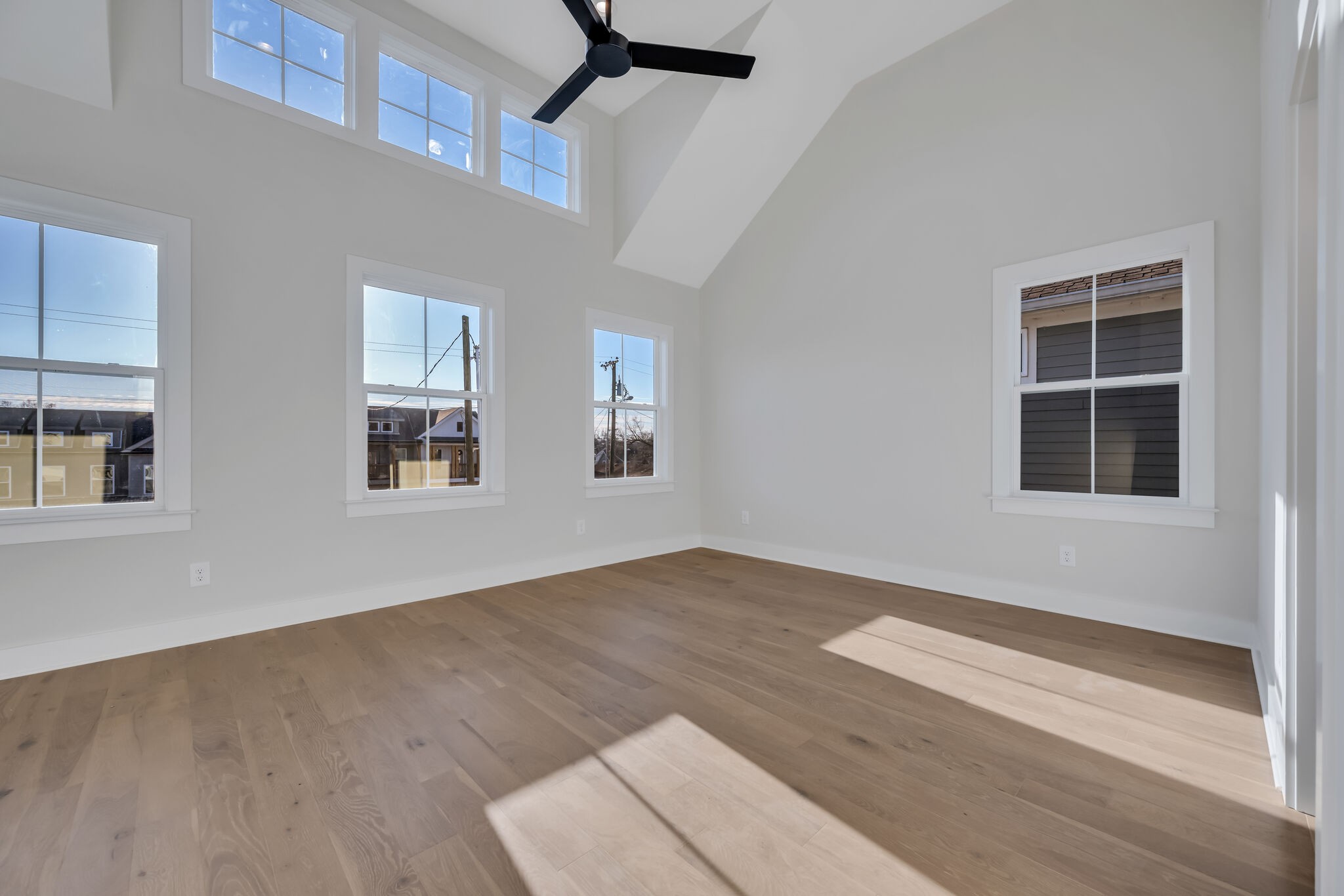 6112 Pennsylvania Ave Unit: B