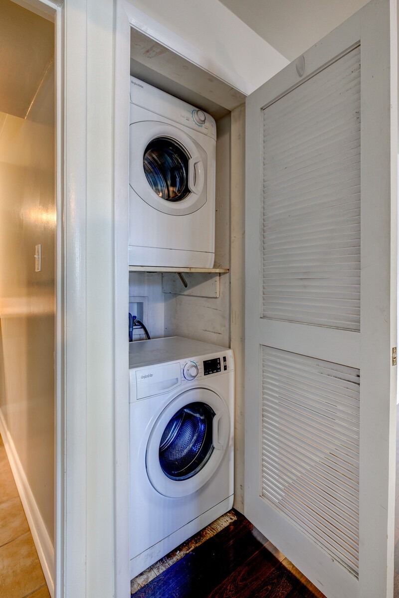 1901 18th Ave, S Unit: 104