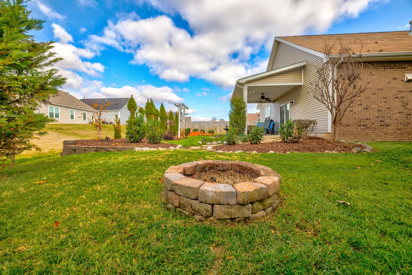 1720 Stonewater Dr