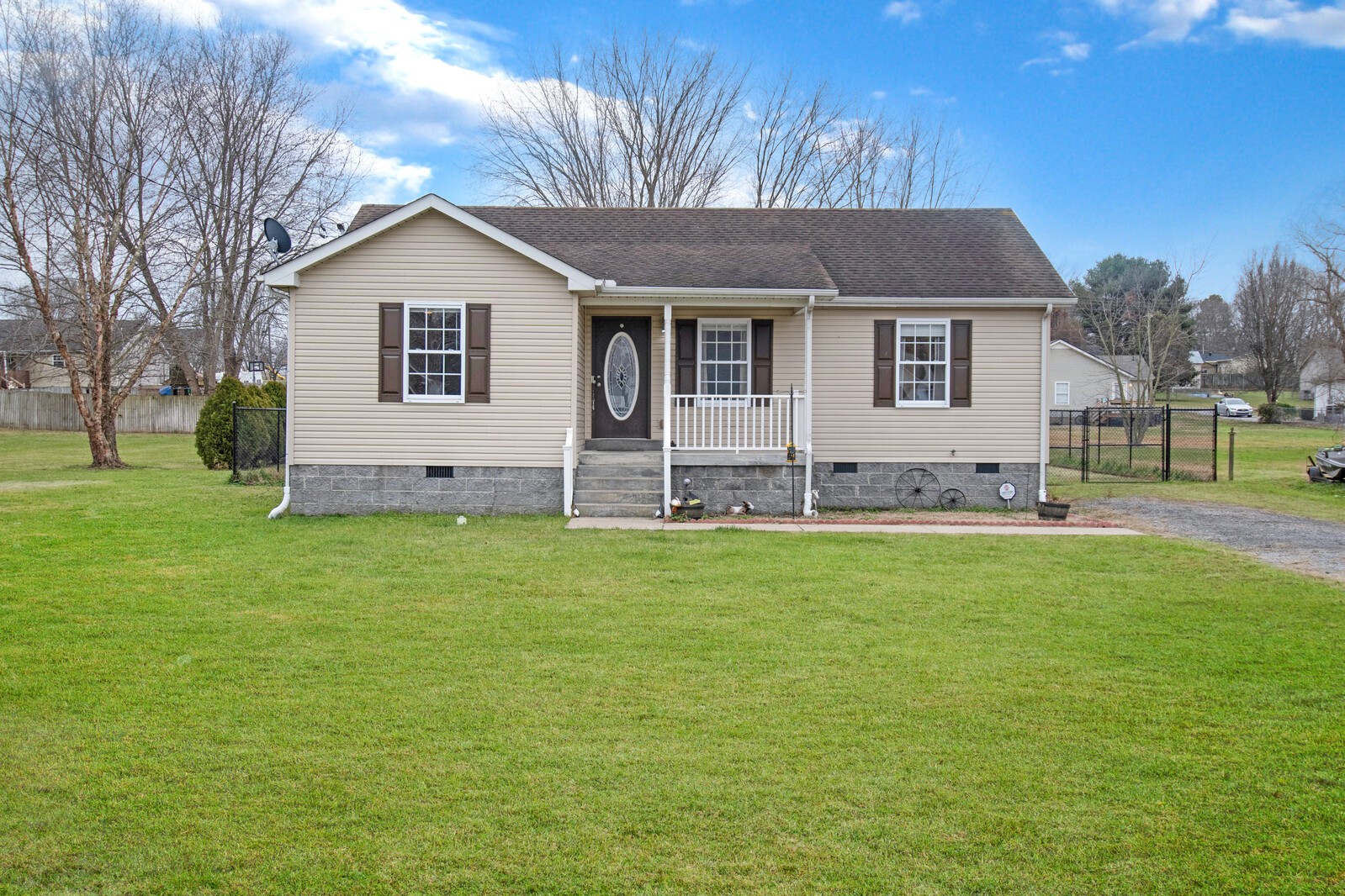 115 Poplar St