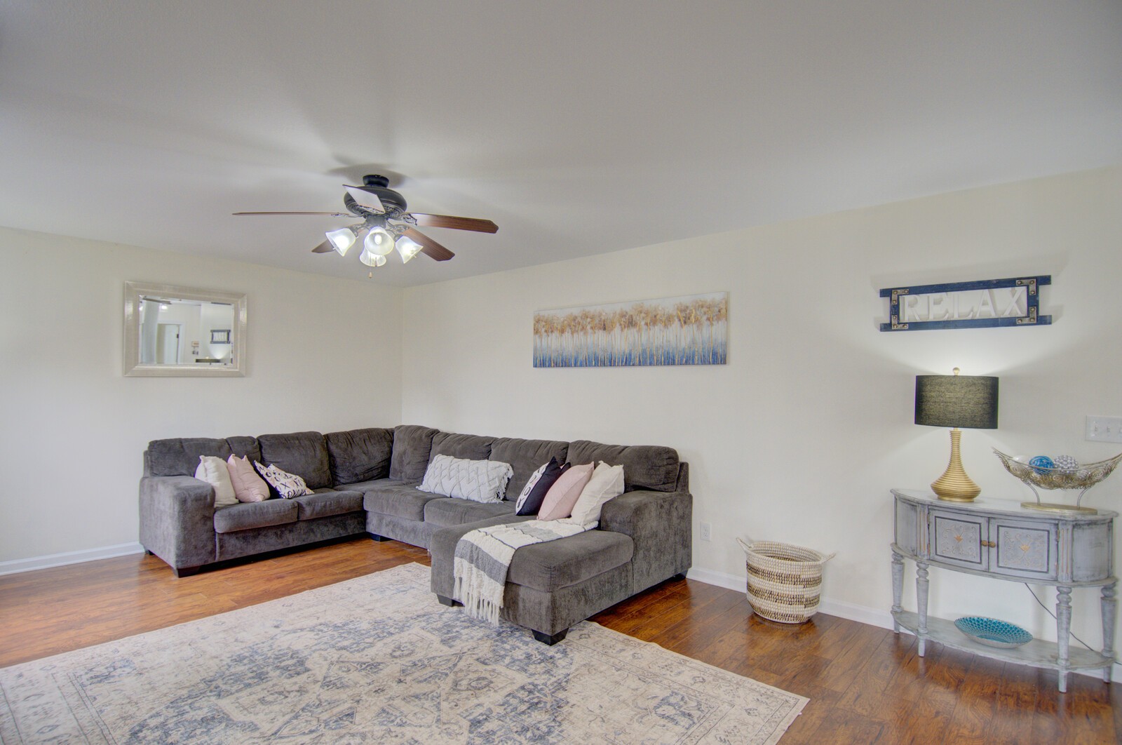 2837 Brewster Dr