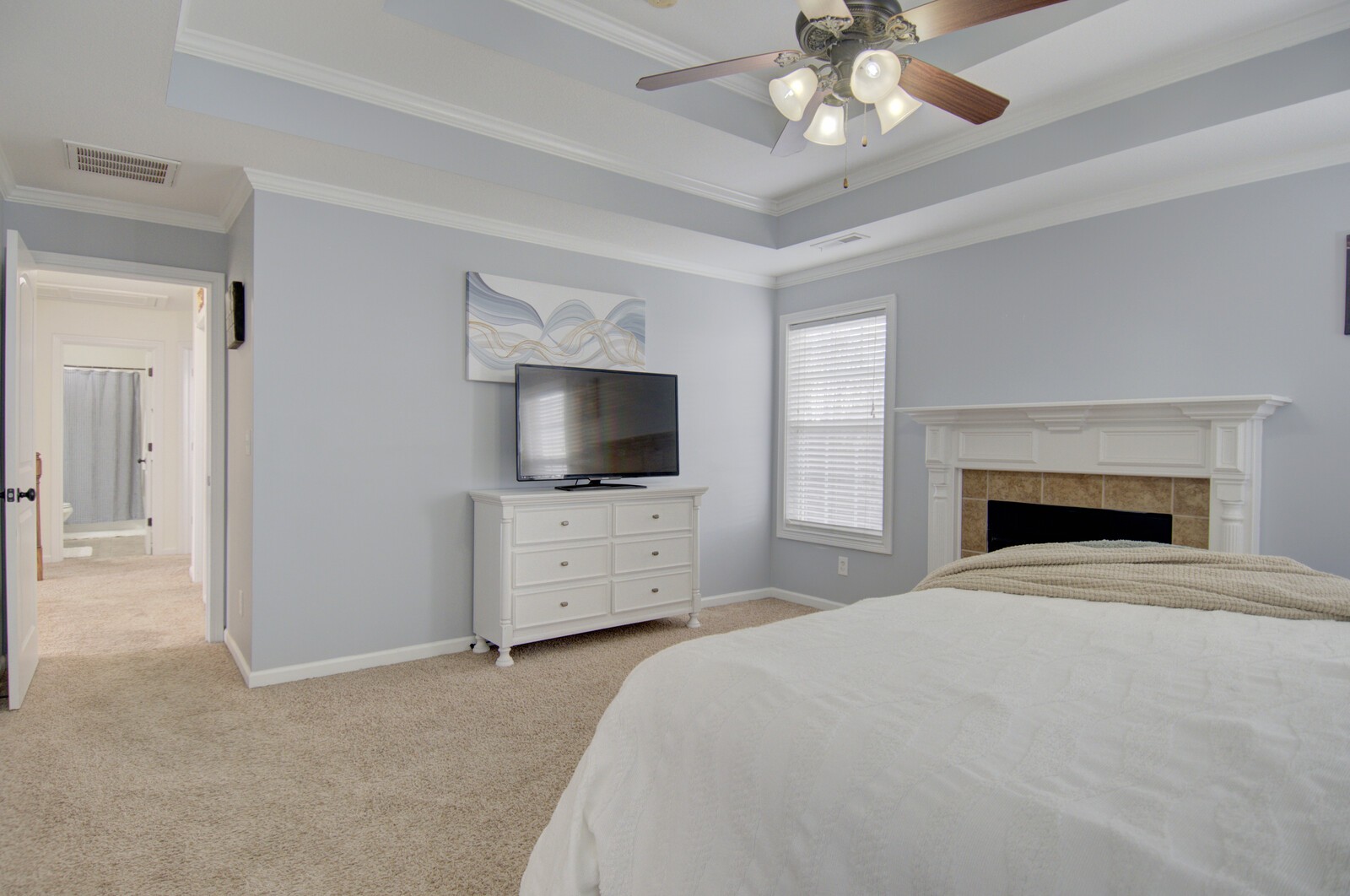 2837 Brewster Dr