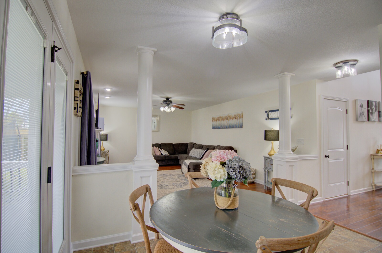 2837 Brewster Dr