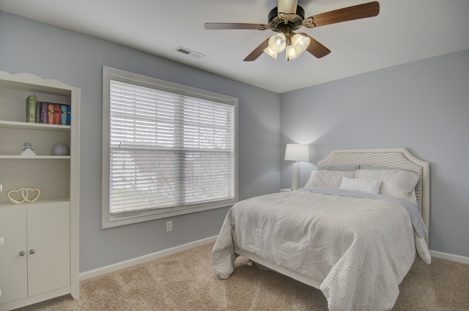 2837 Brewster Dr