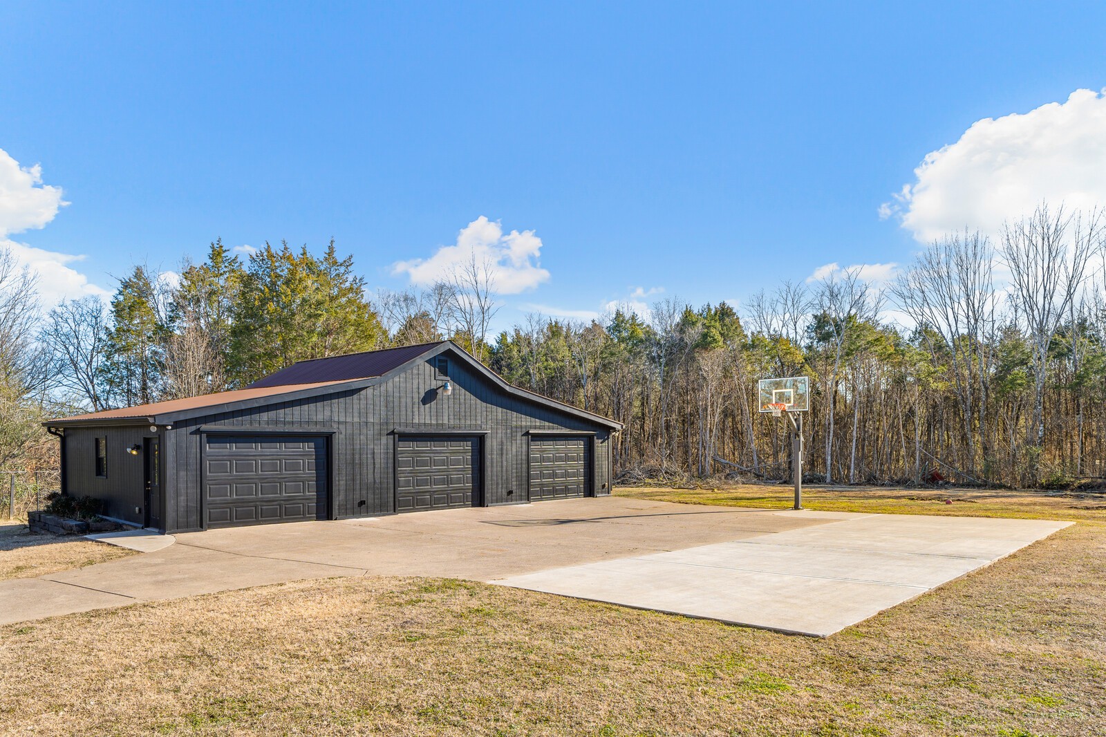 1012 Woodridge Pl