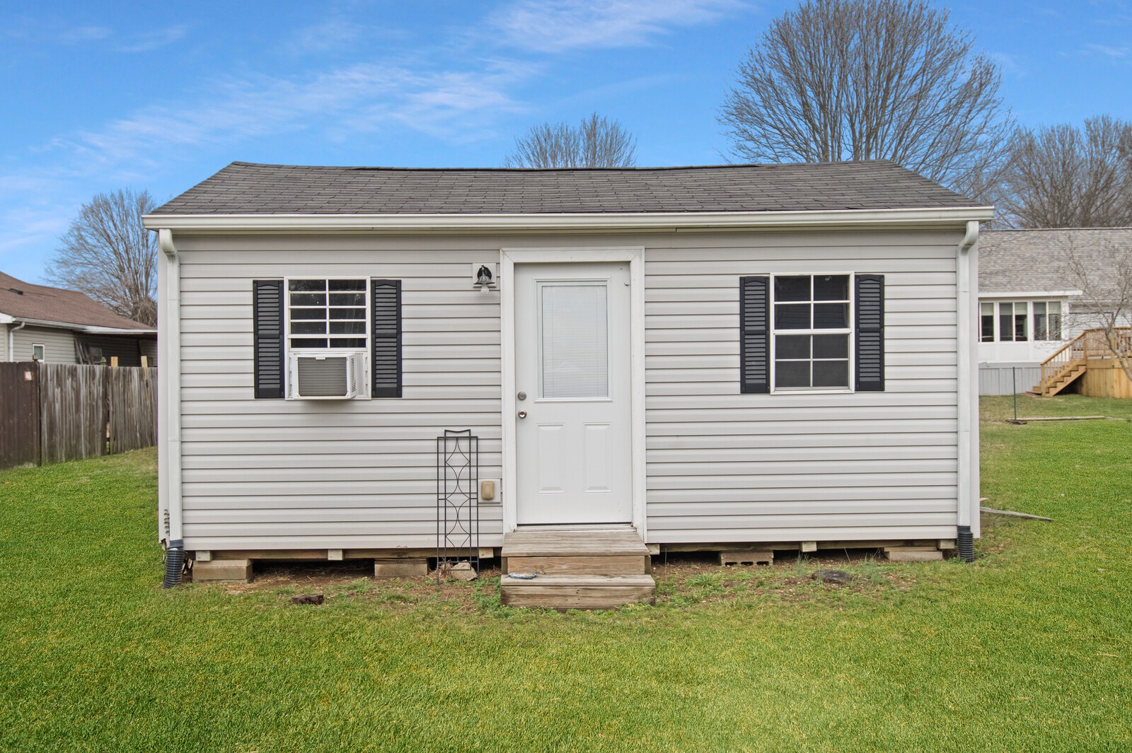 100 Winchester Ct
