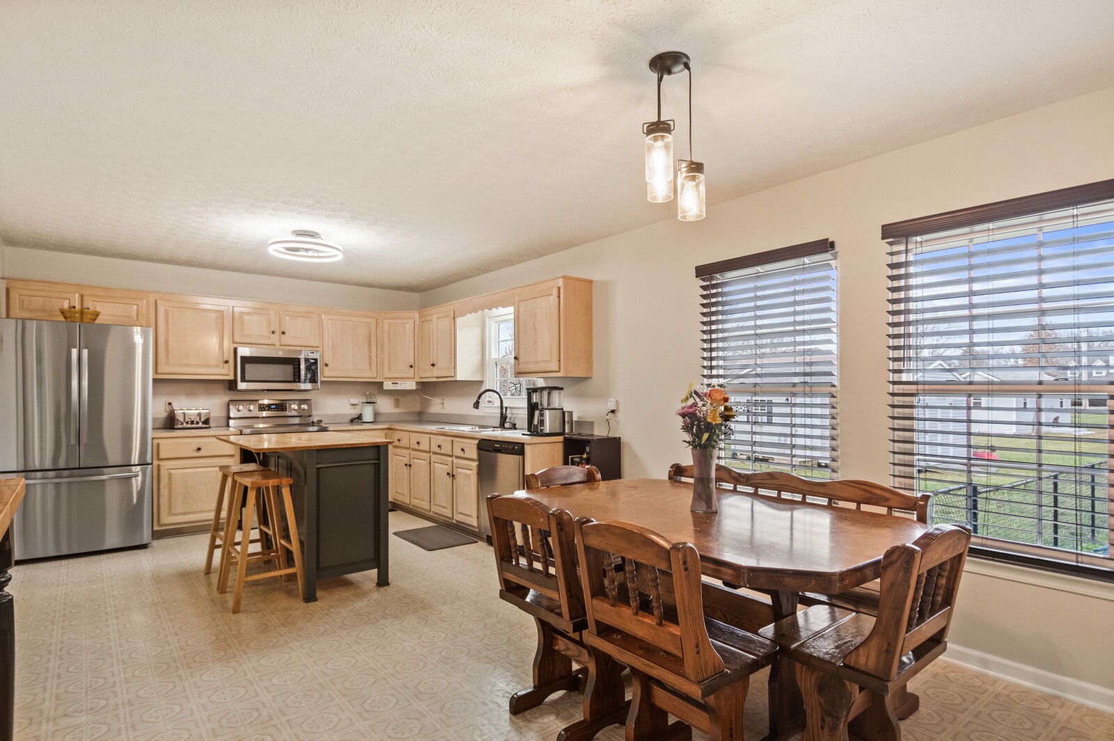 100 Winchester Ct