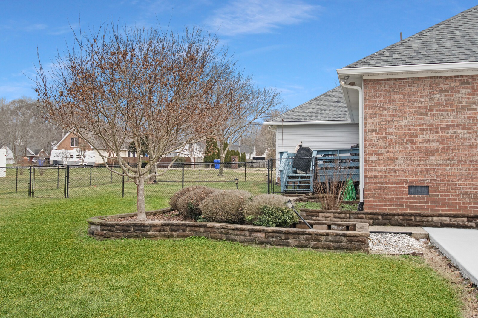 100 Winchester Ct