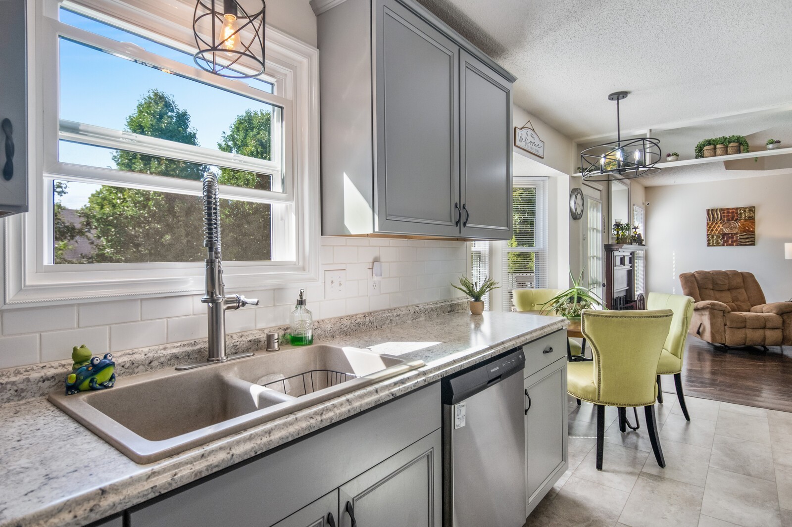 3456 Sandpiper Dr