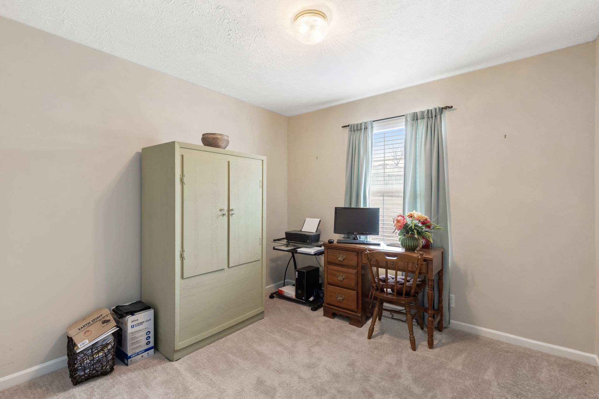 1223 Akins Ridge Dr