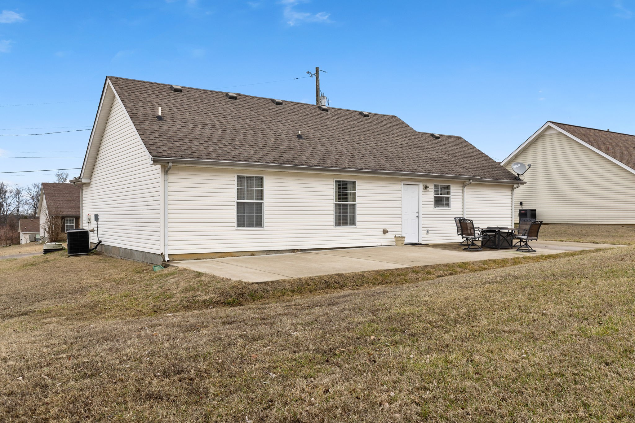 1223 Akins Ridge Dr