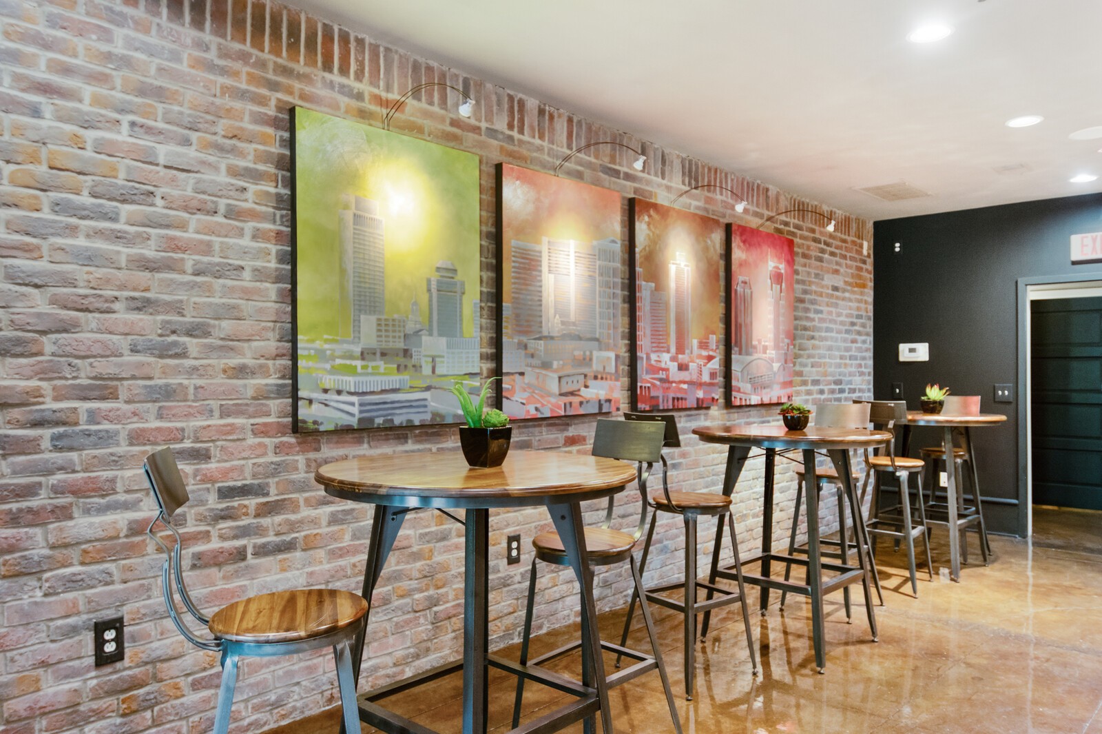 1803 Broadway Unit: 307