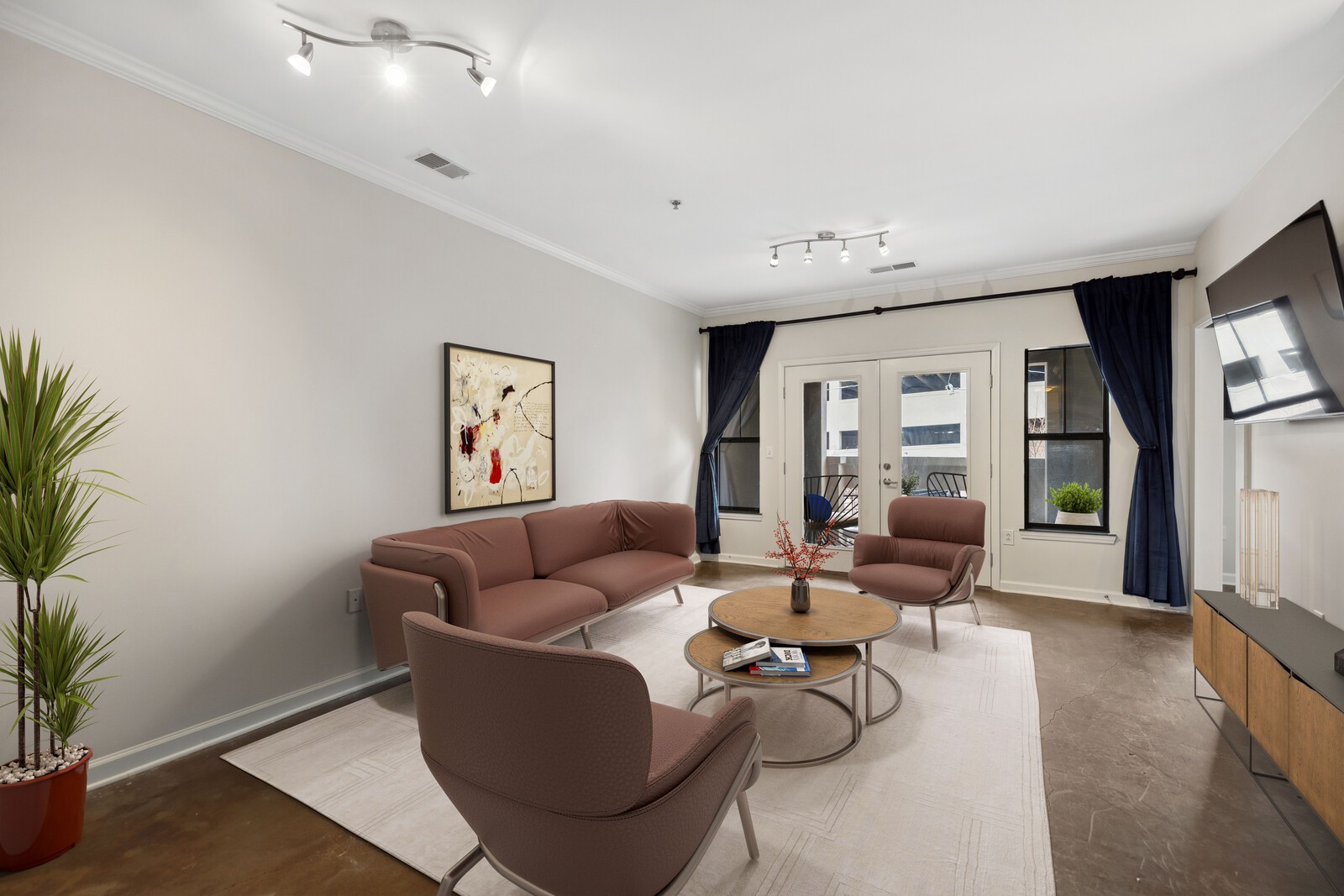 1803 Broadway Unit: 307