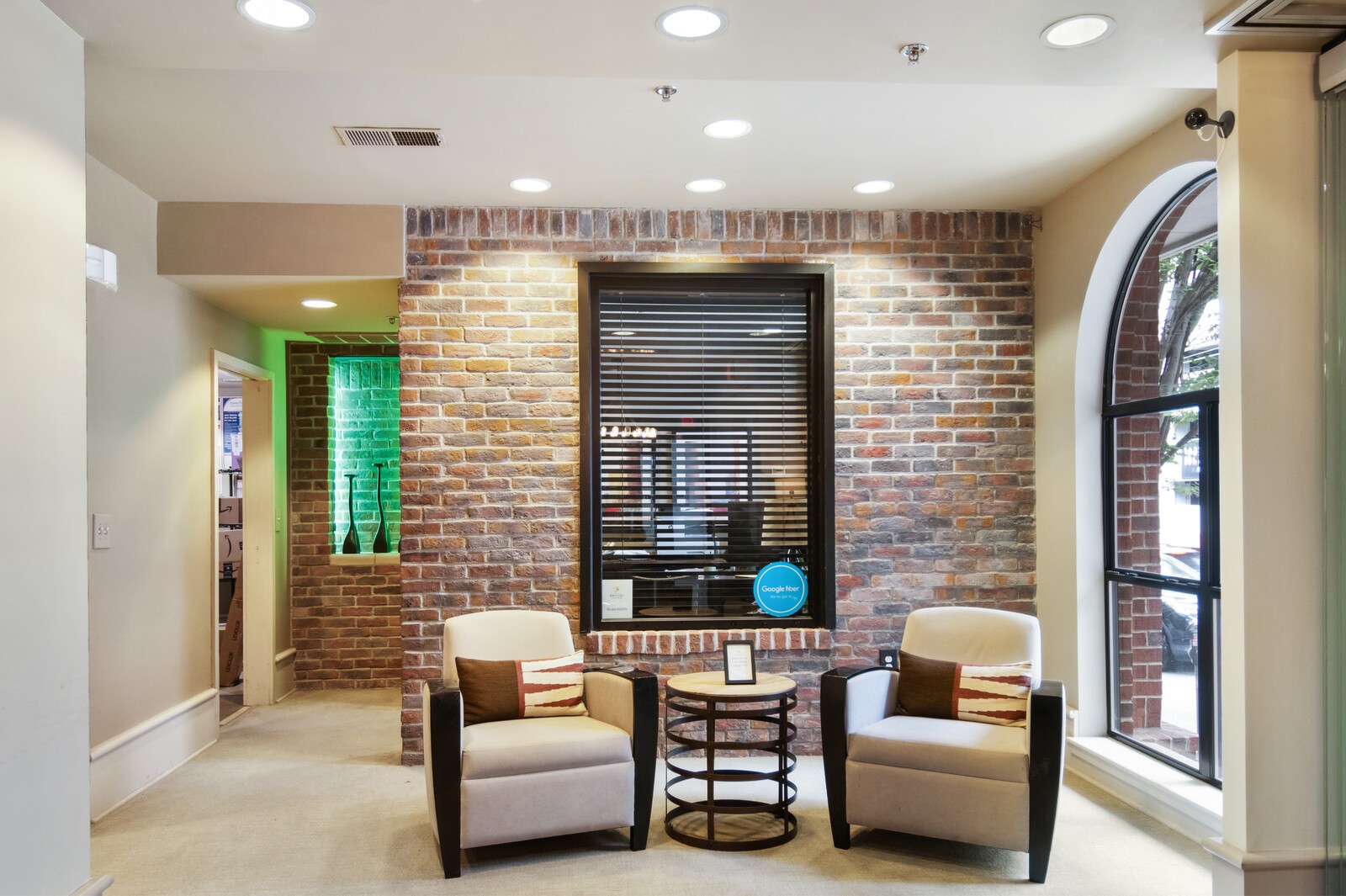 1803 Broadway Unit: 307