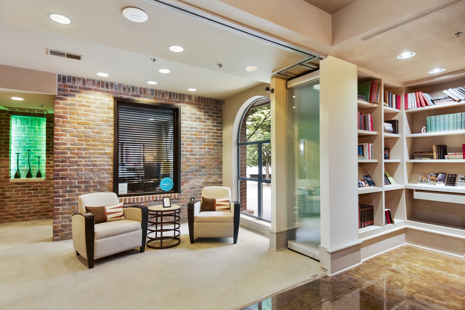 1803 Broadway Unit: 307