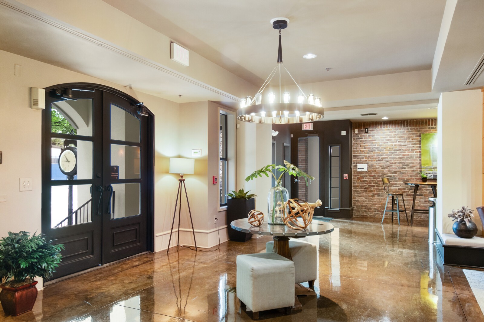 1803 Broadway Unit: 307