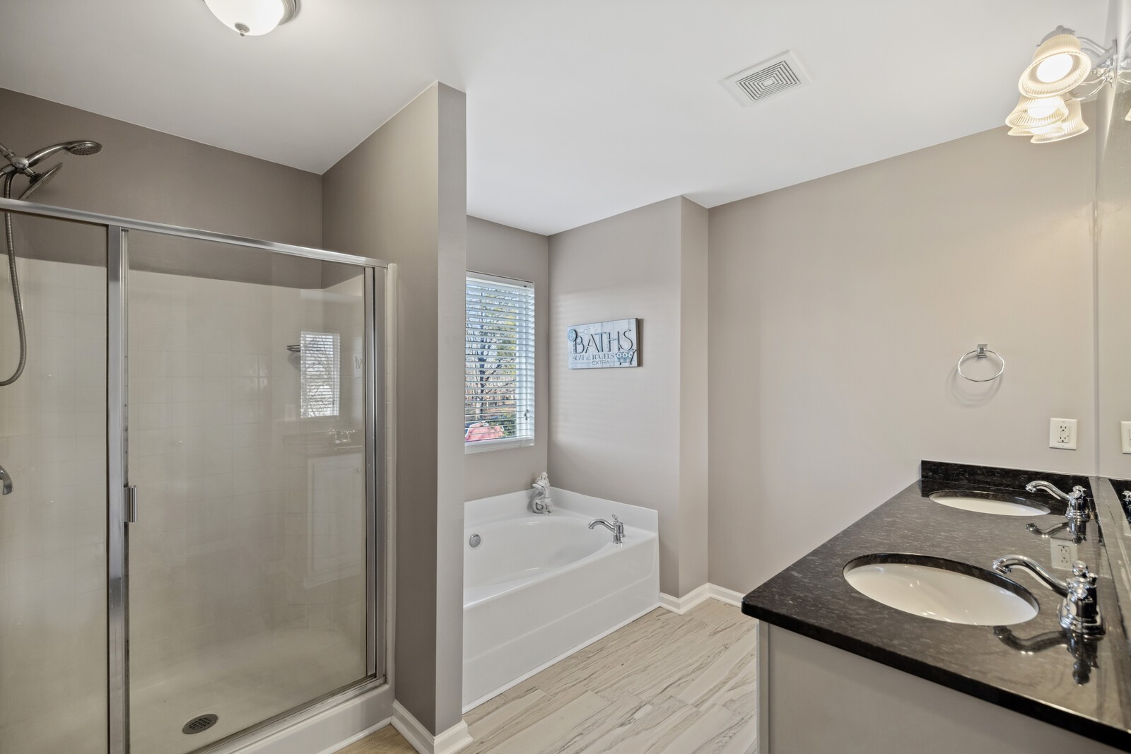 4005 Lattigo Ct