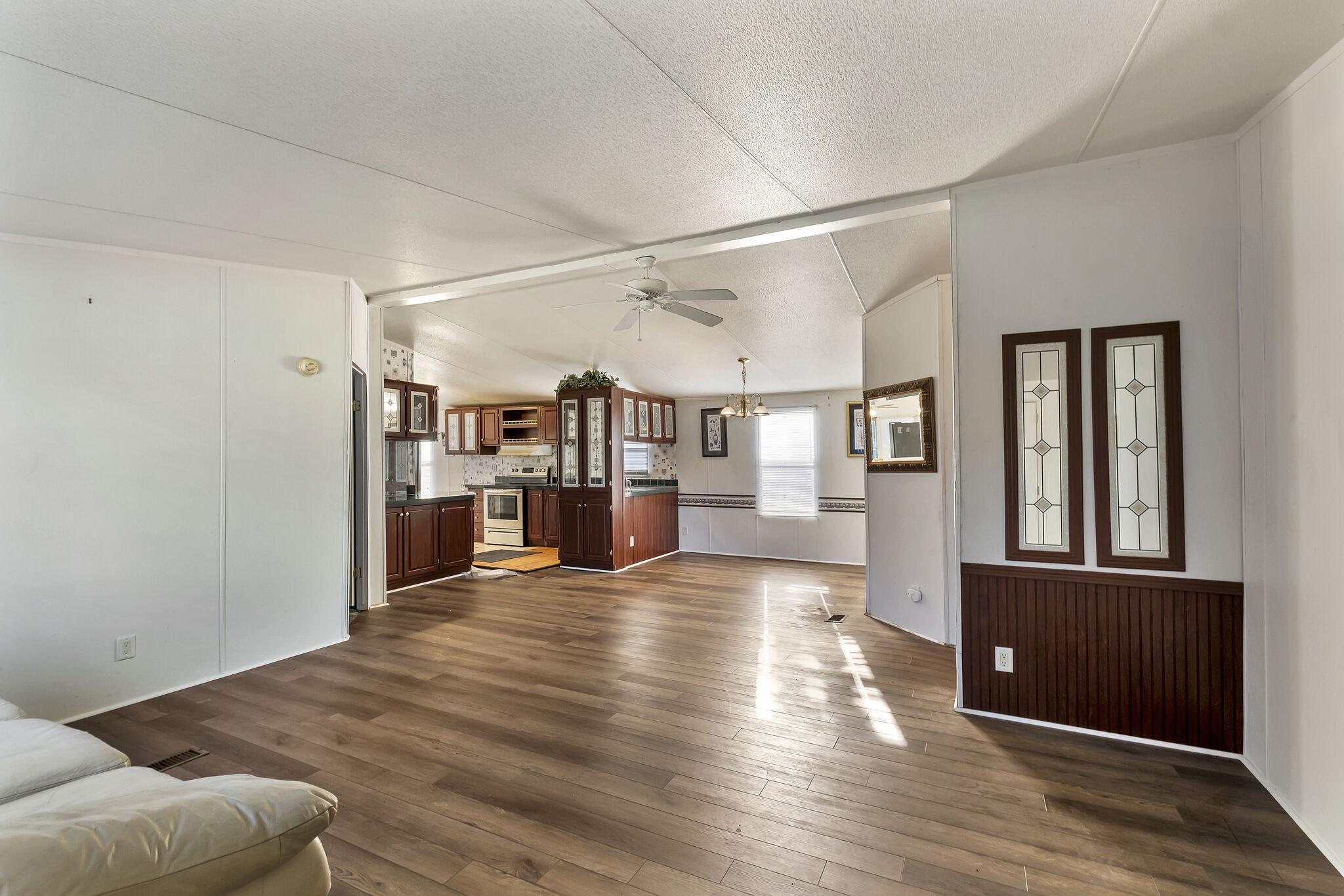 4071 Trousdale Ln
