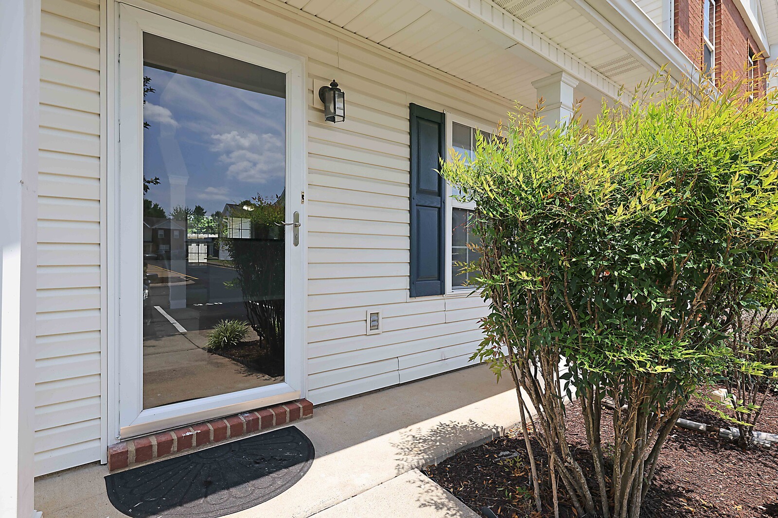 378 Arapaho Dr