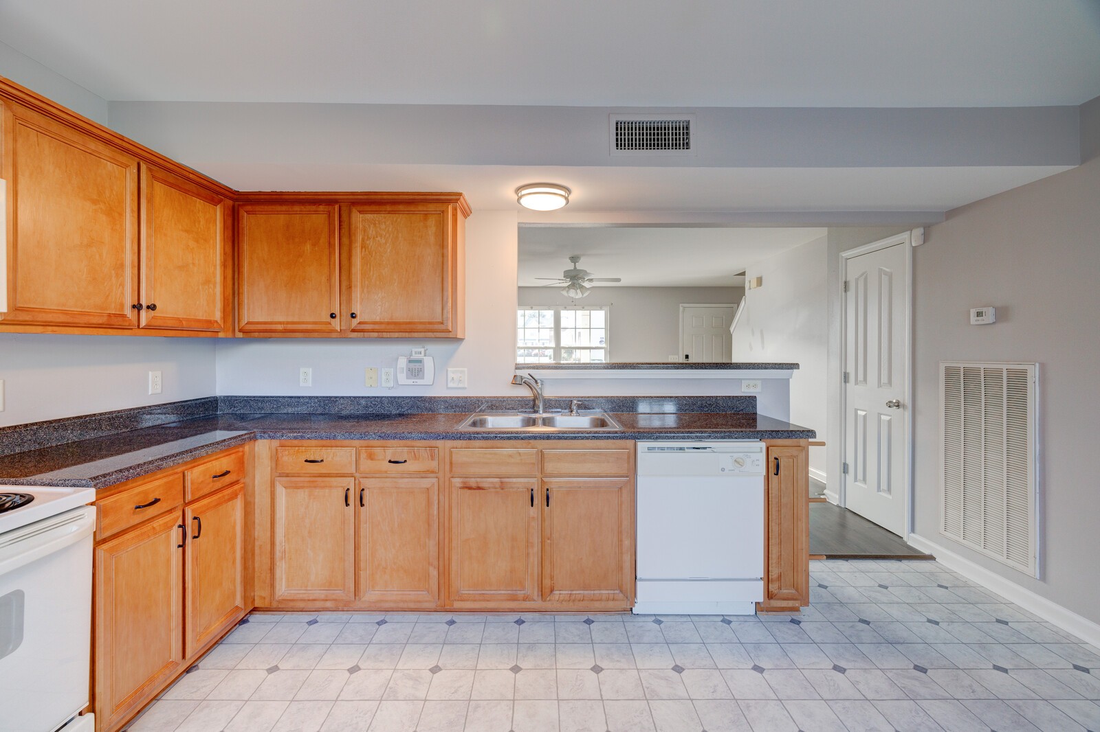 378 Arapaho Dr