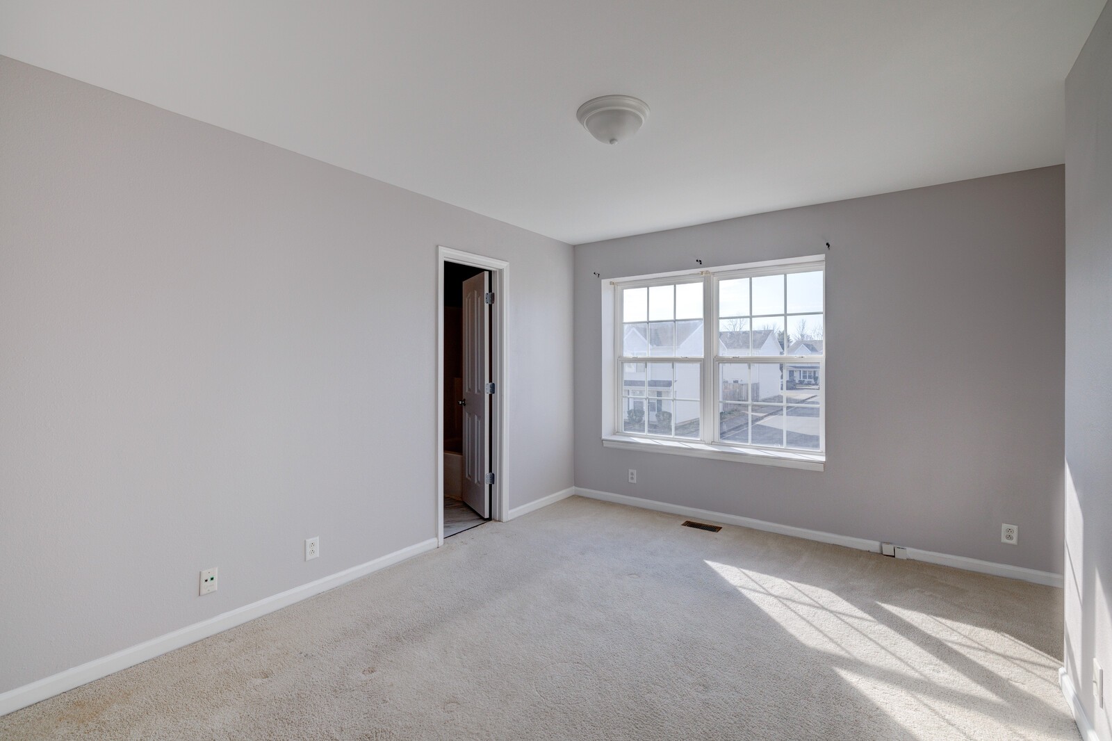 378 Arapaho Dr