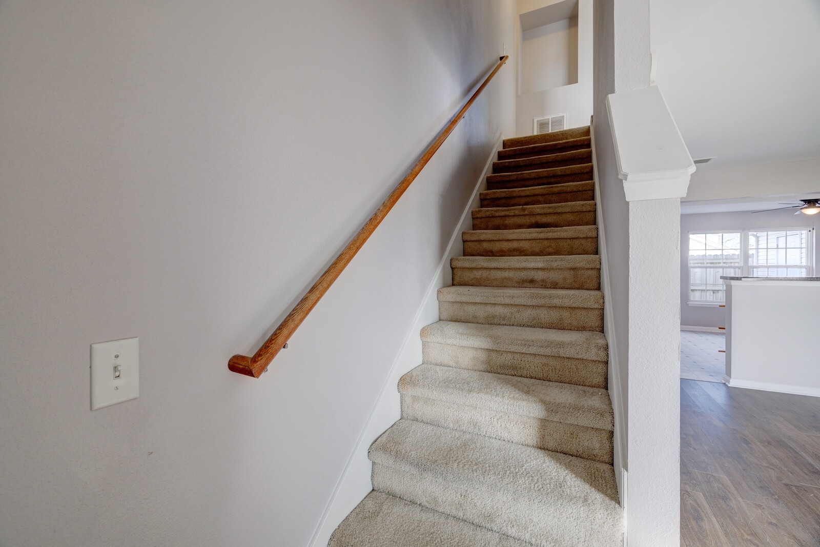 378 Arapaho Dr