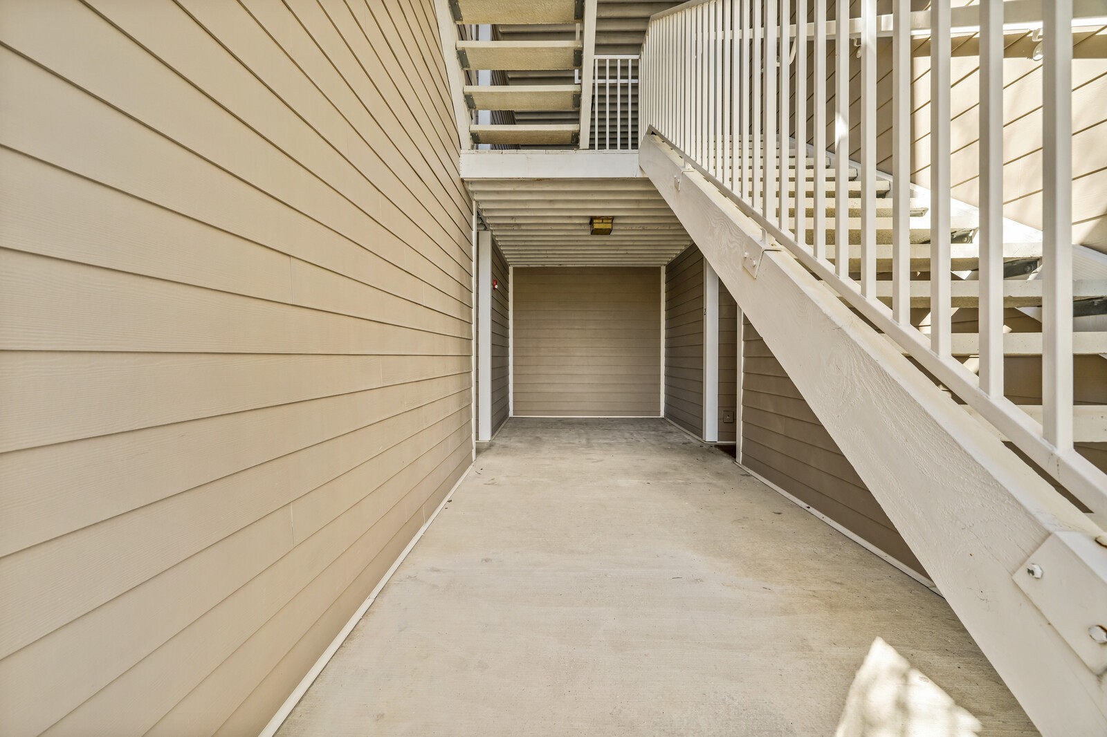 7231 Althorp Way Unit: R1