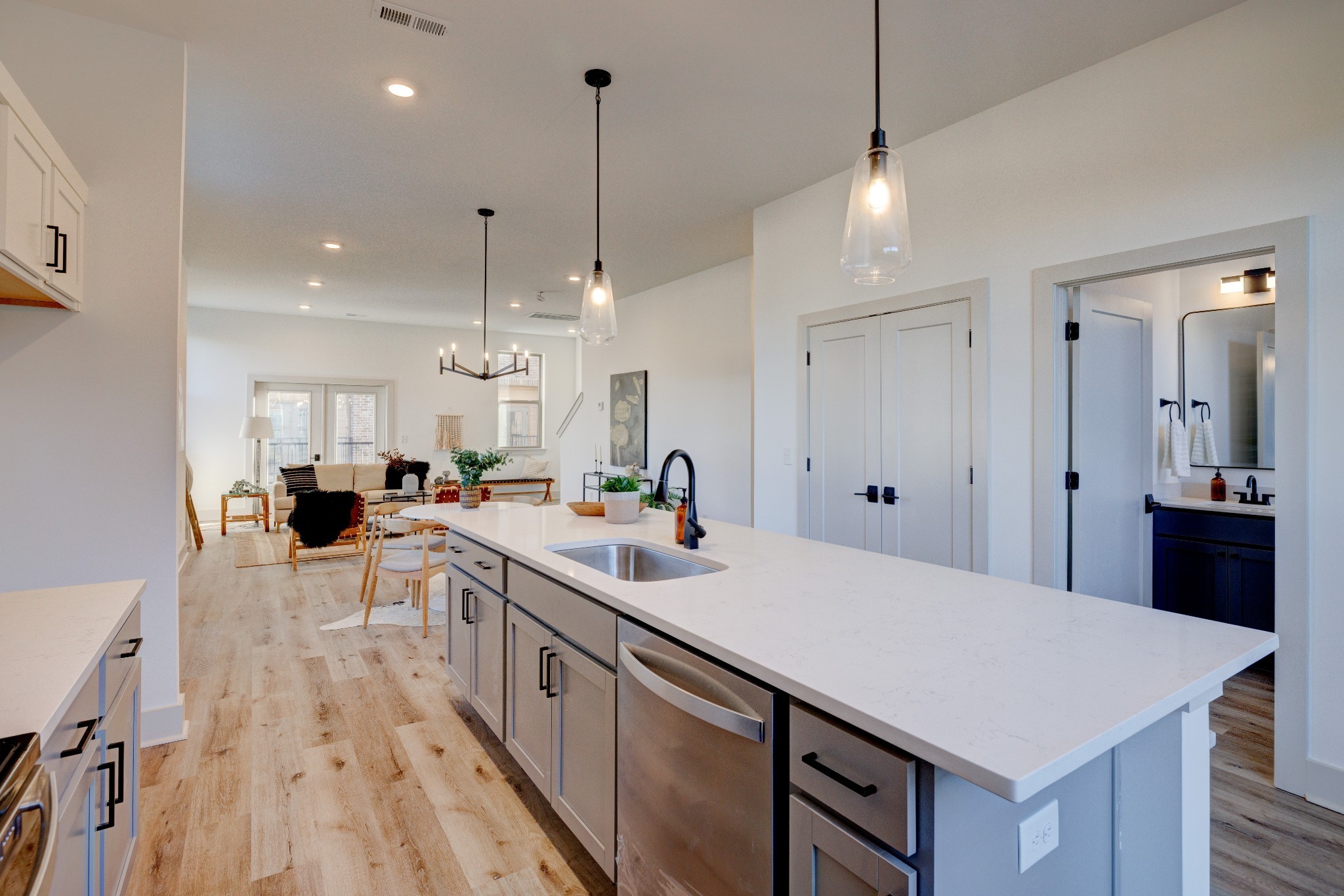 7341 Charlotte Pike Unit: 113 A