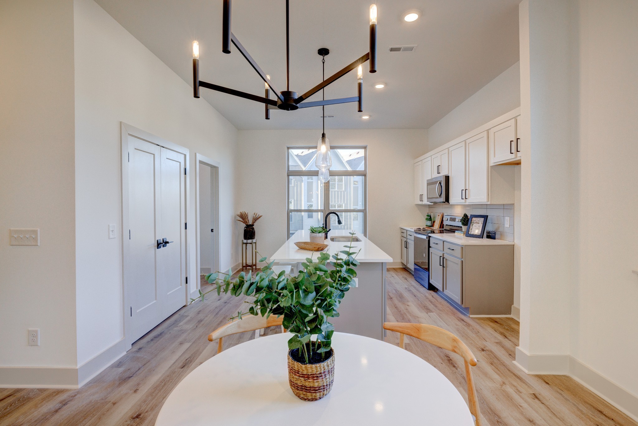 7341 Charlotte Pike Unit: 113 A