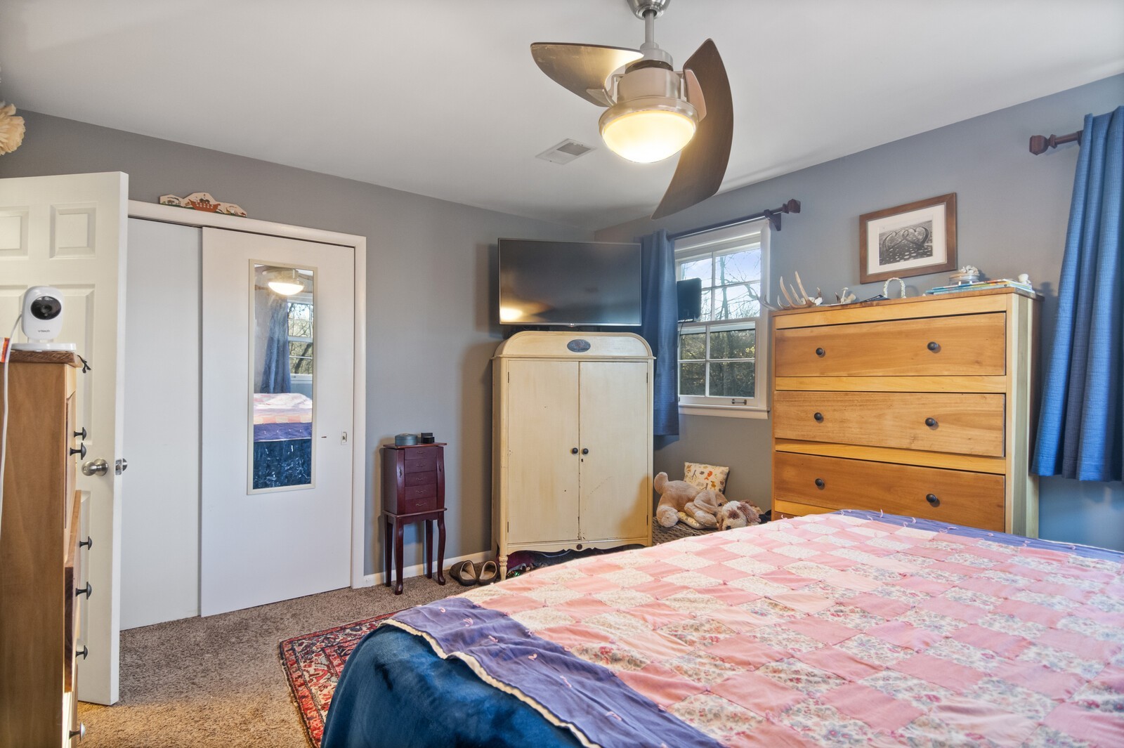 251 Willard Dr