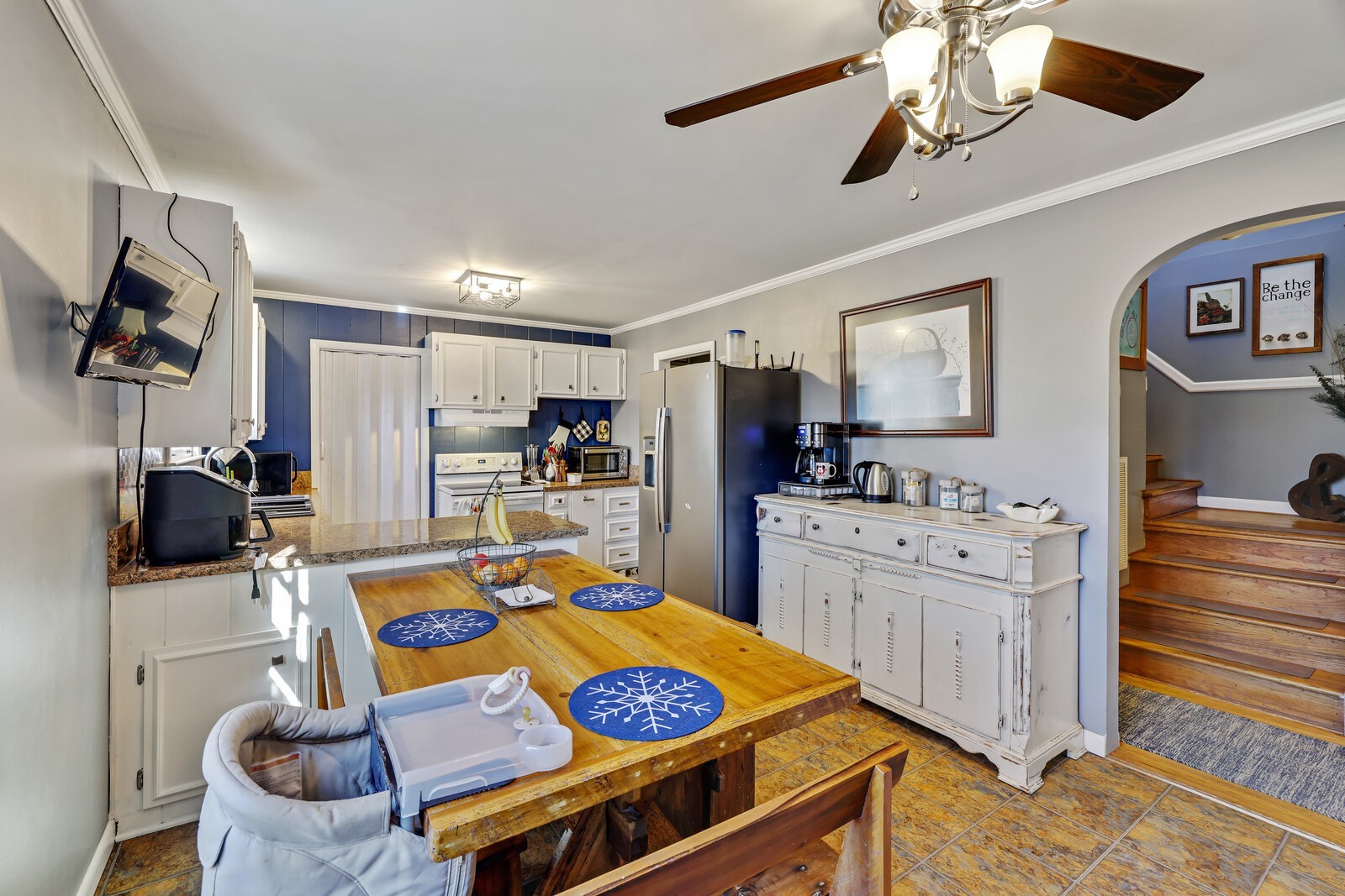 251 Willard Dr