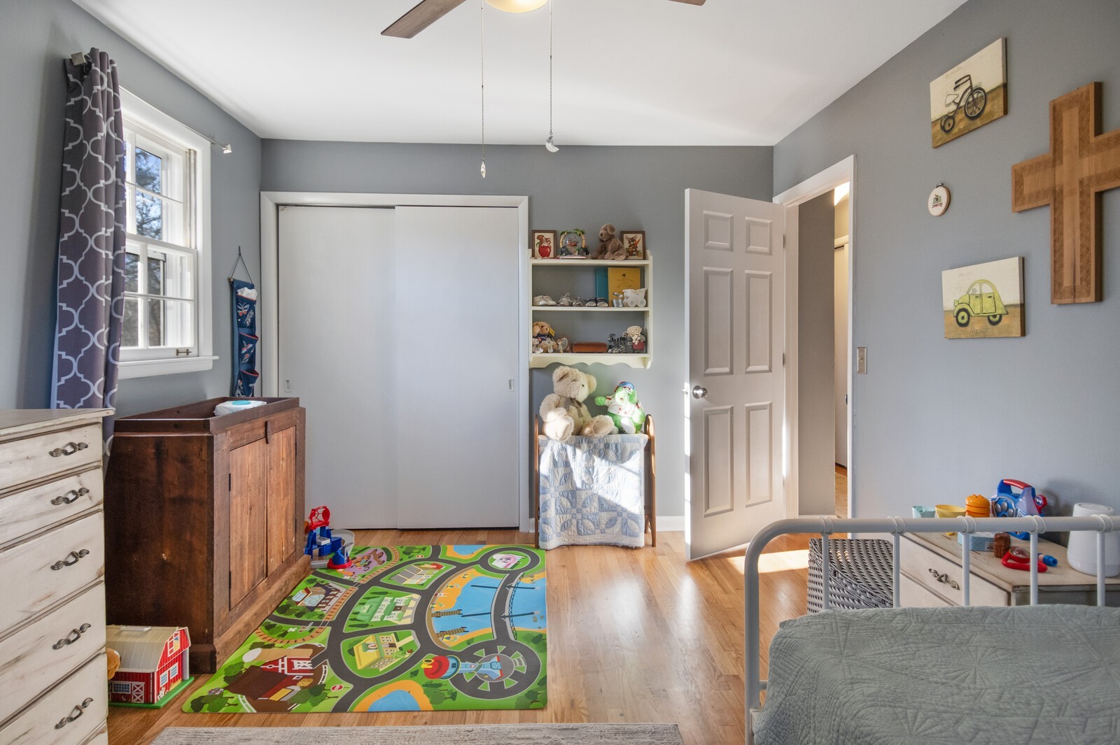 251 Willard Dr
